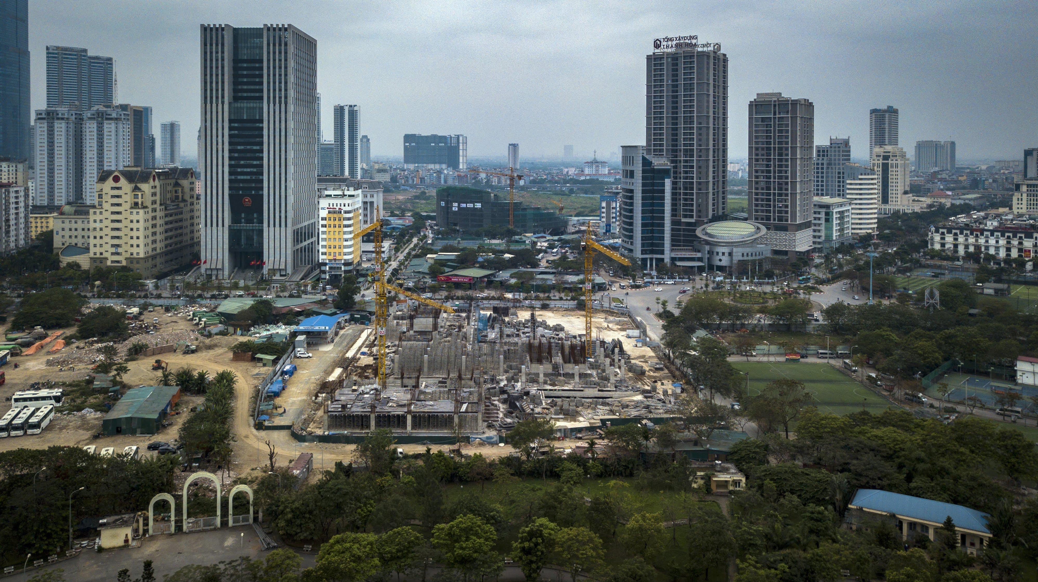 xin xen dat cong vien cau giay,  cong vien cau giay,  bai do xe ngam cong vien cau giay anh 2