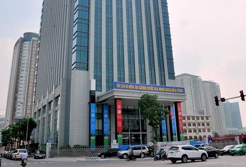 Khong duoc uong ruou va hat karaoke voi don vi dang duoc kiem toan hinh anh