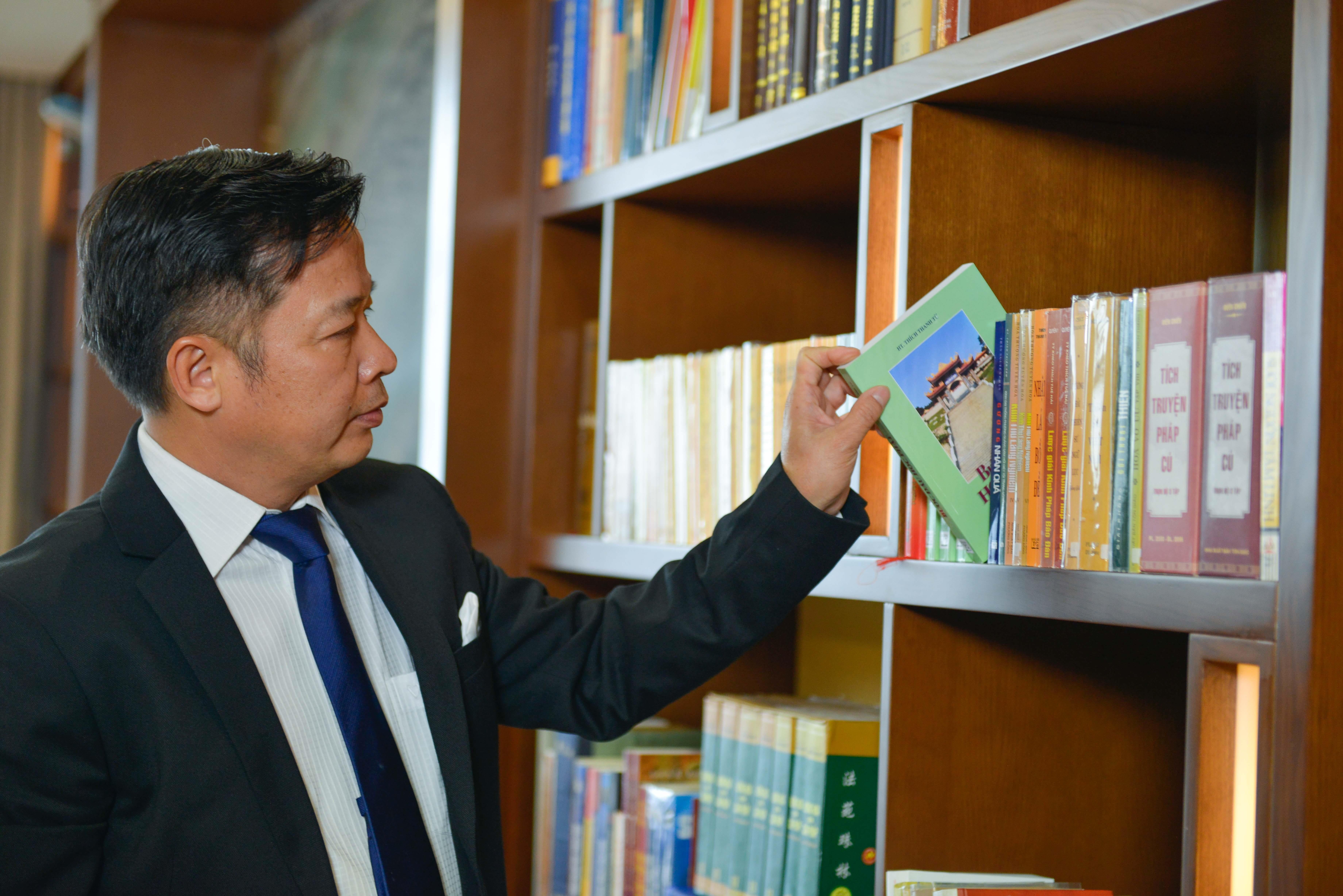 shark nguyen thanh viet anh 13