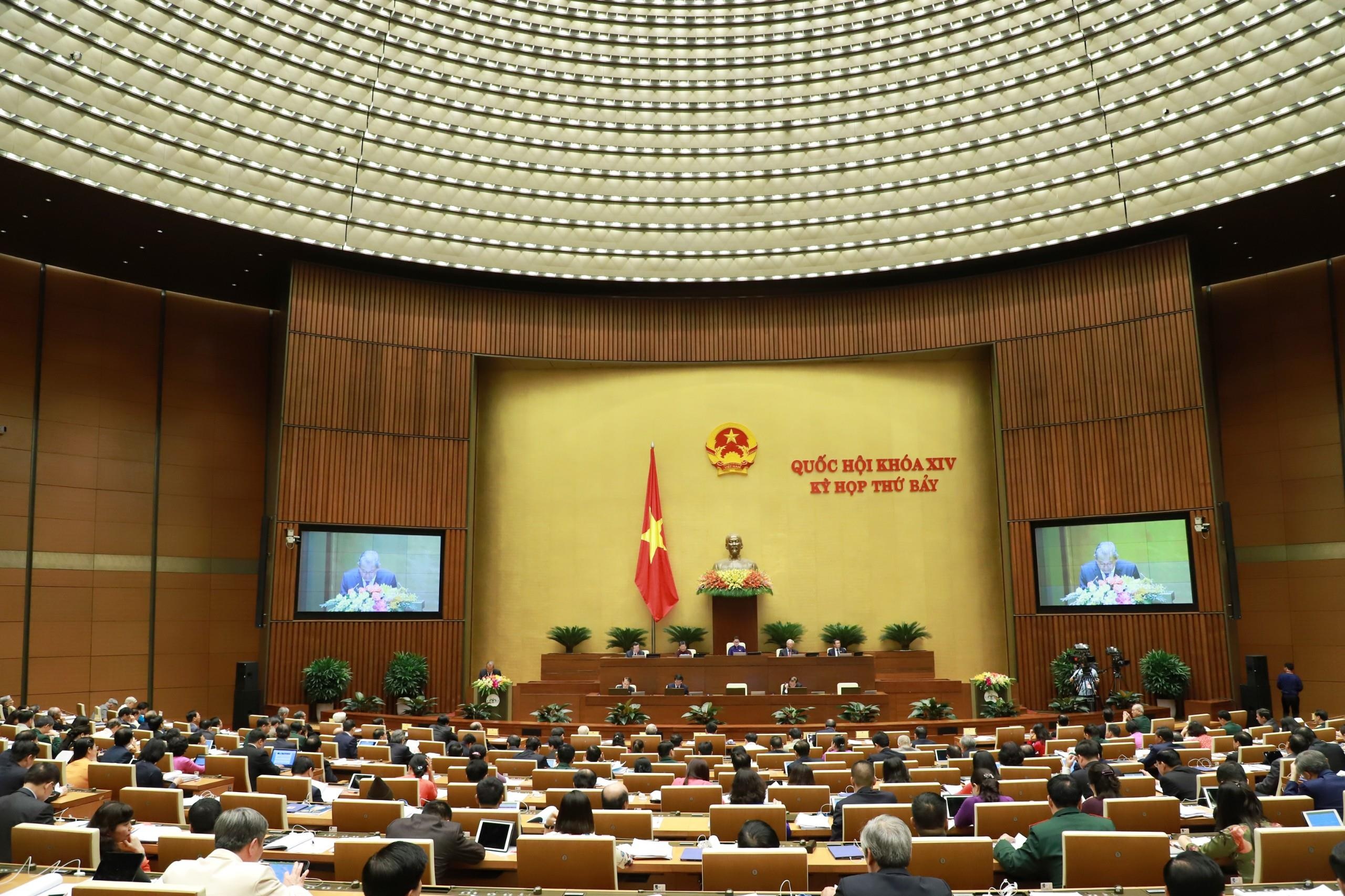 Quoc hoi thao luan kinh te - xa hoi chieu 30/5 hinh anh