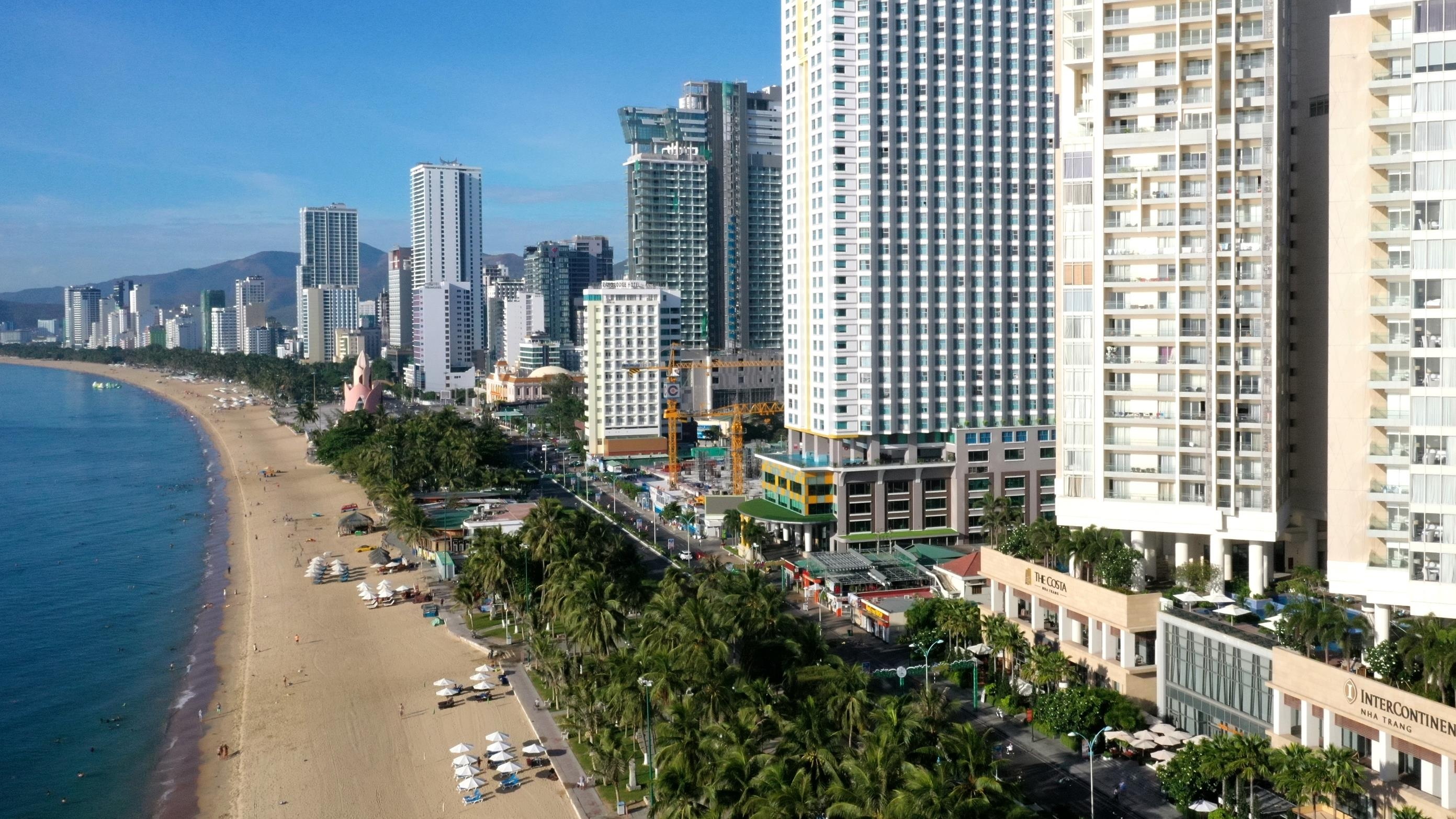 khach san o trung tam nha trang anh 1