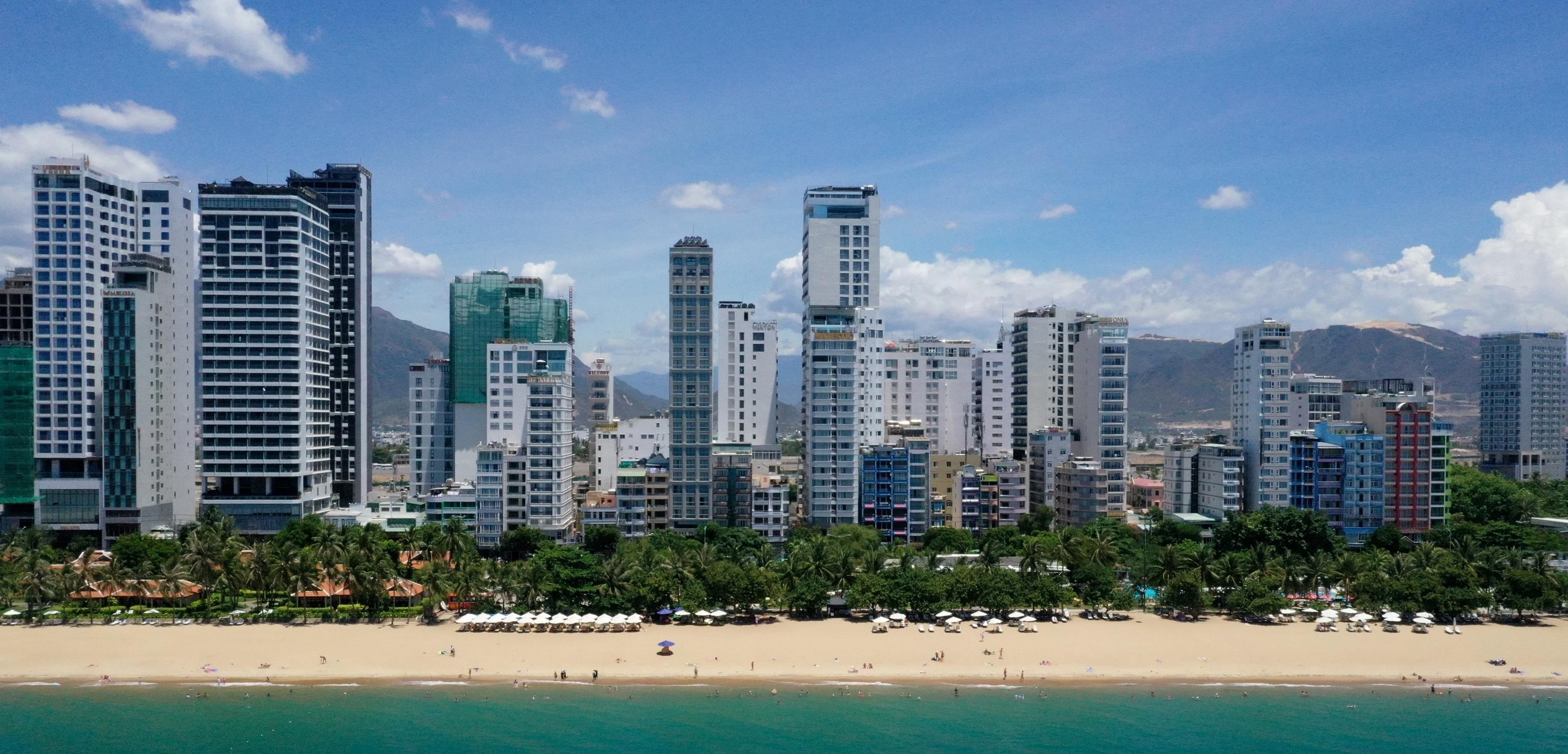 khach san o trung tam nha trang anh 10