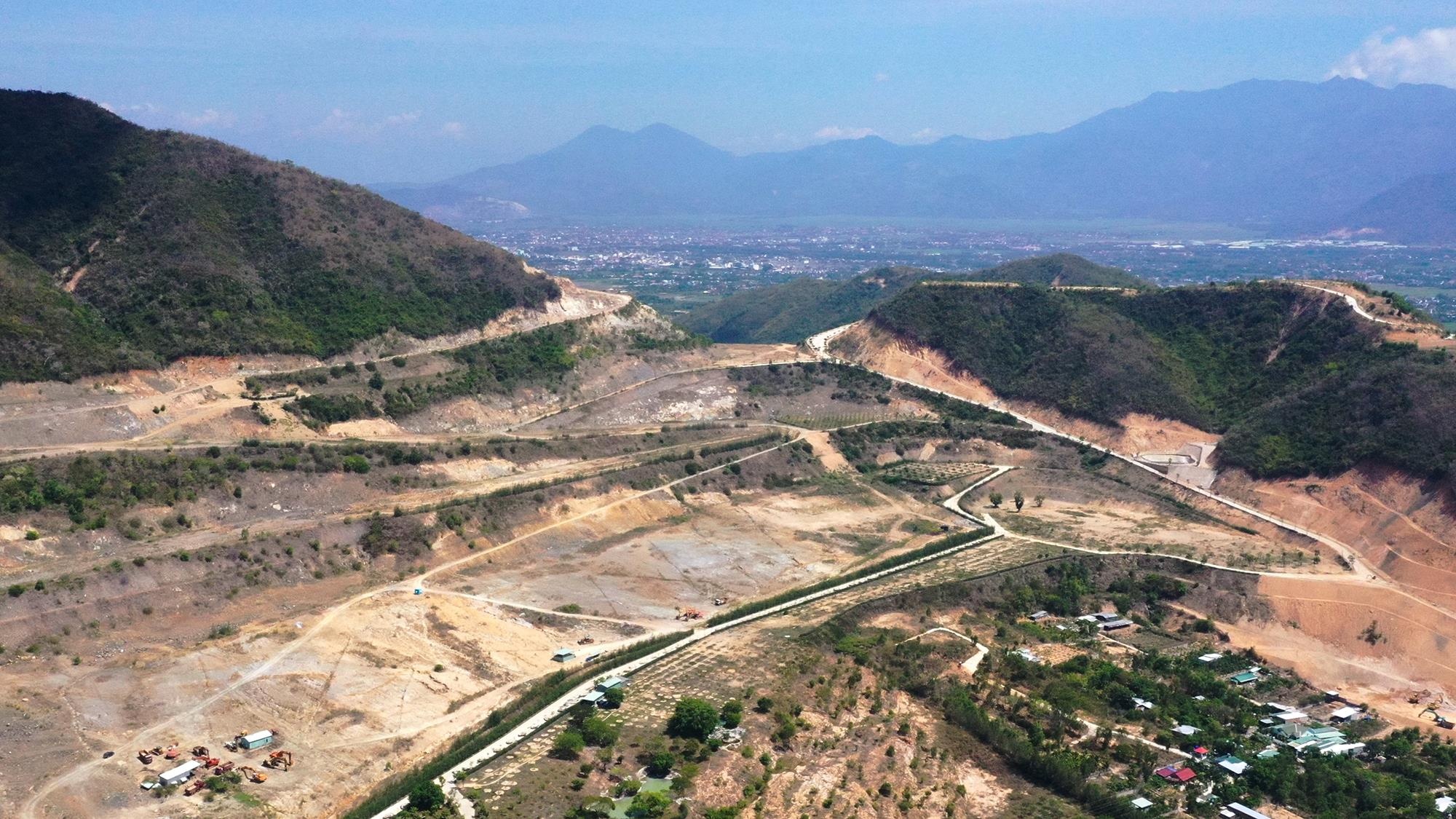 nui 9 khuc nha trang anh 10