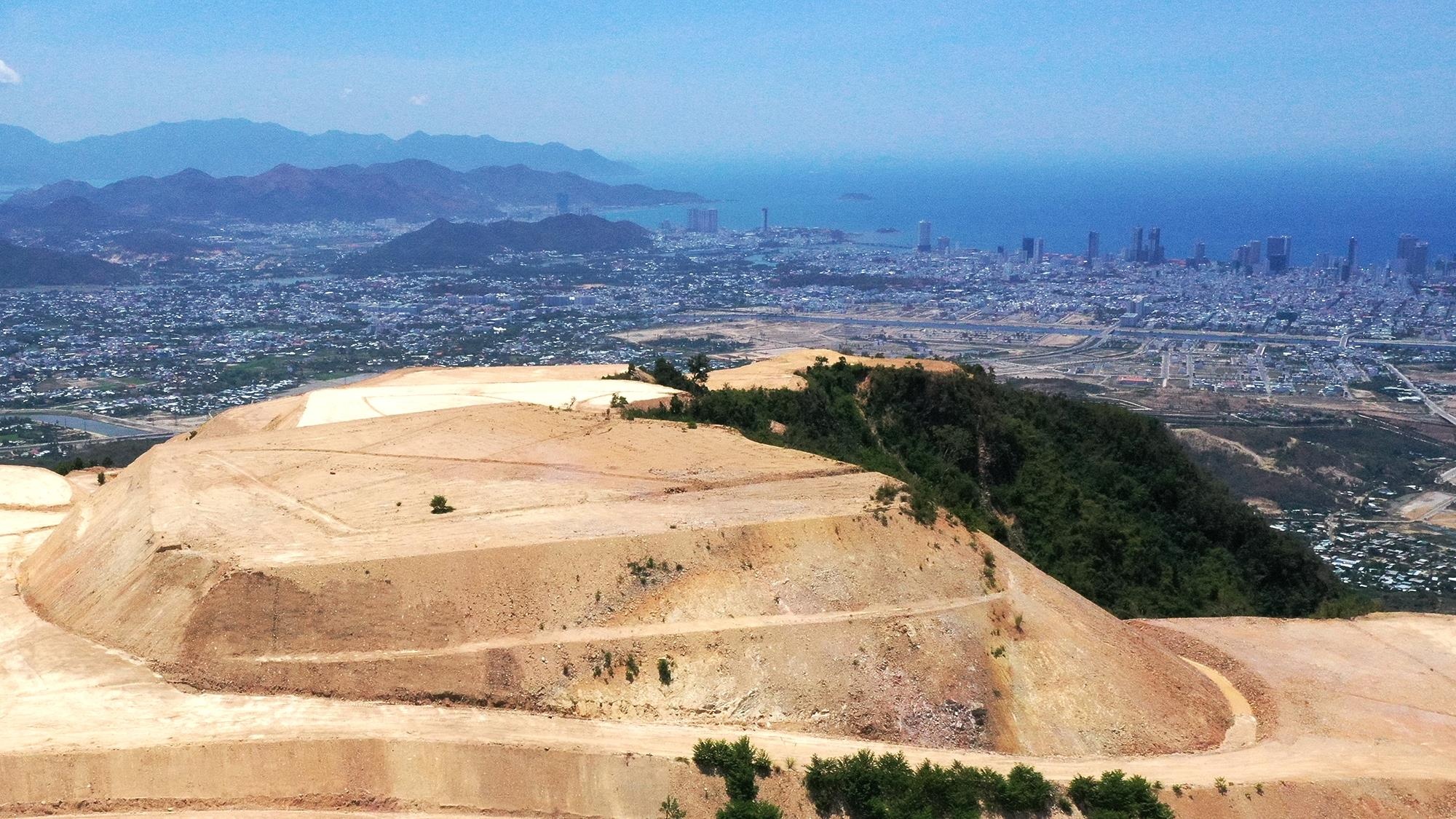 Xe nui Chin Khuc Nha Trang chuan bi xay du an tam linh hon 500 ha hinh anh