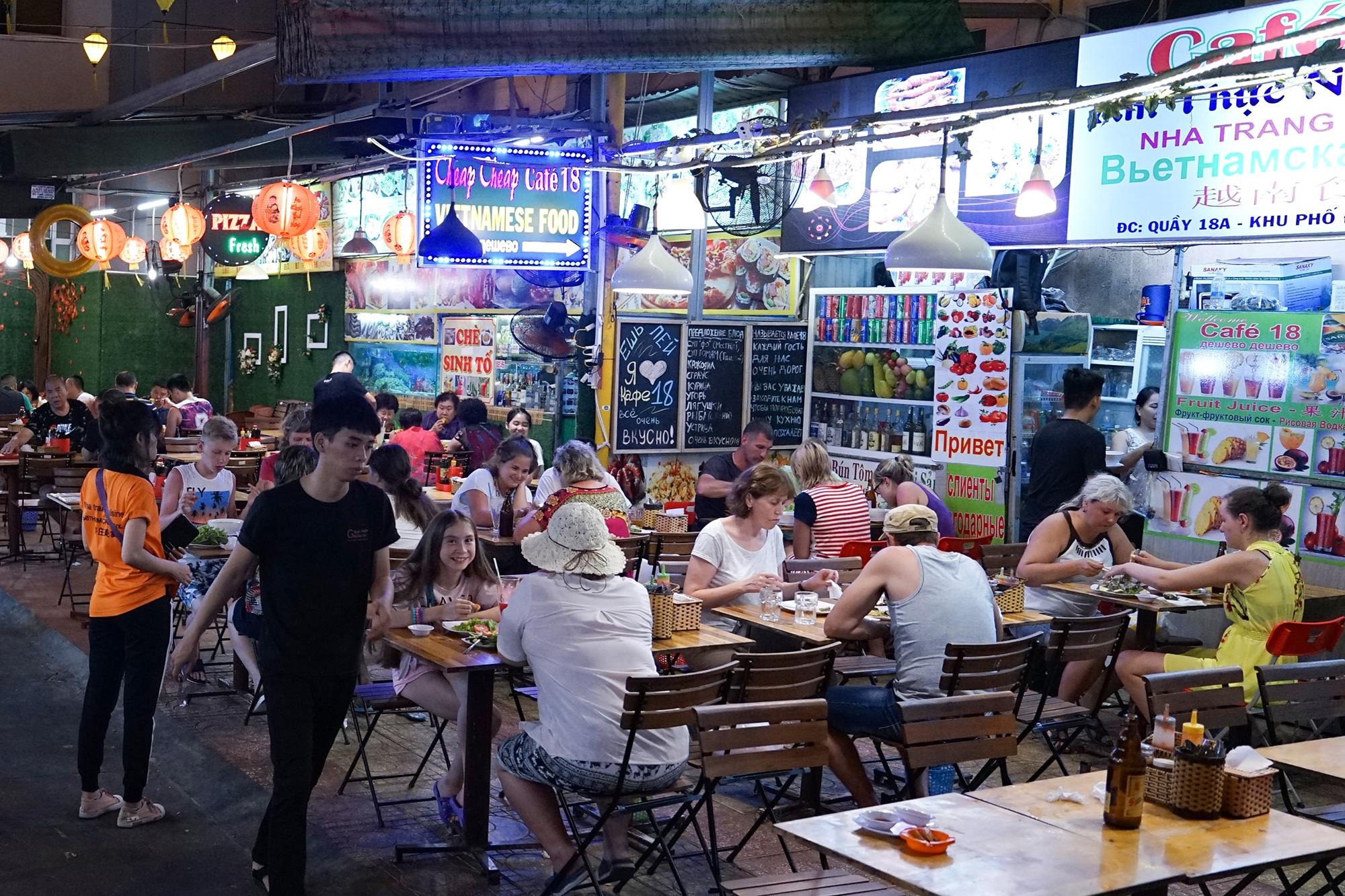 cho dem nha trang anh 8