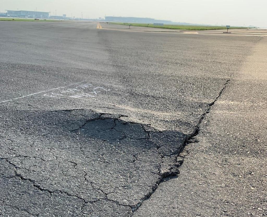 sửa chữa đường băng ảnh 2 sua chua duong bang anh 2