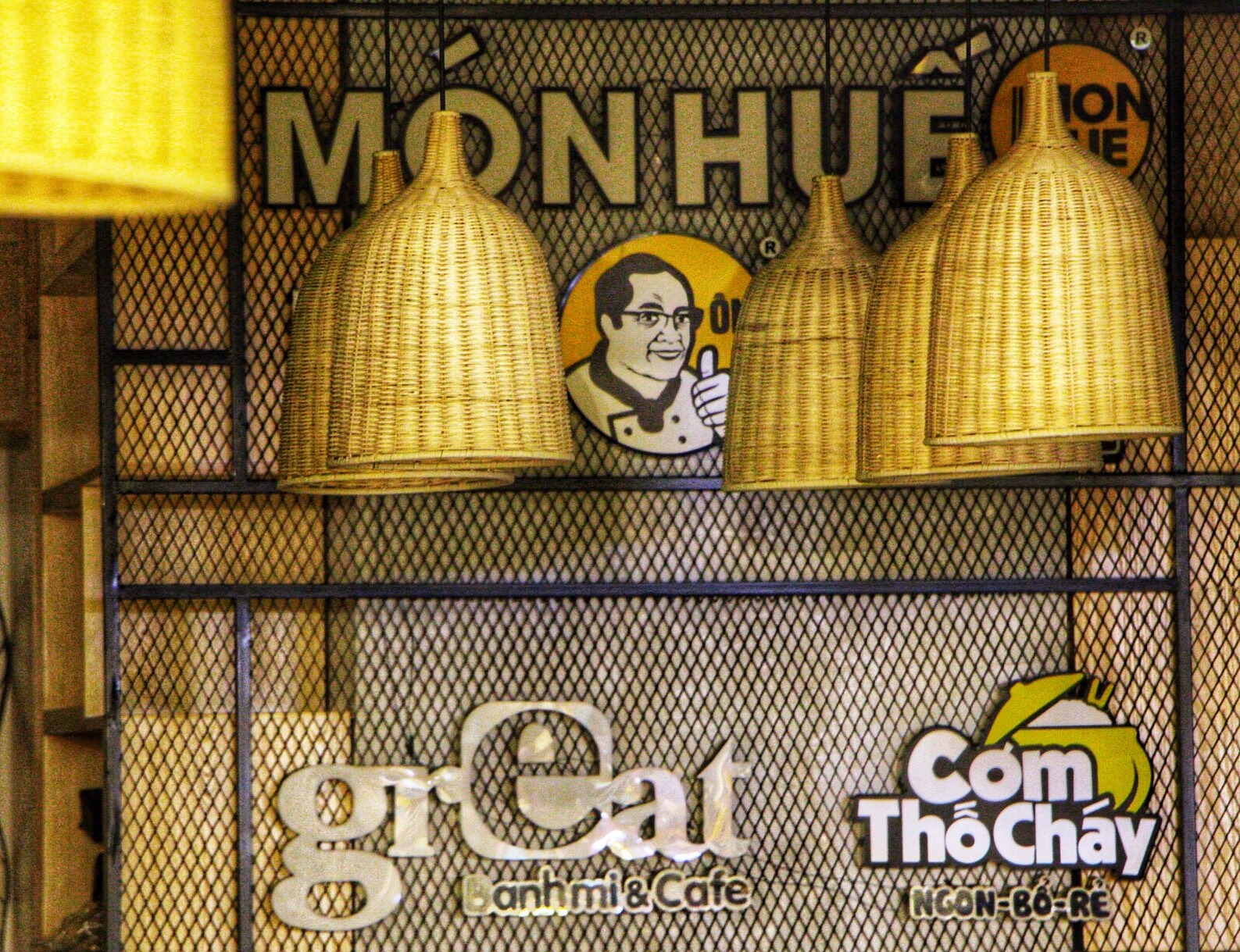 món huế đóng cửa ảnh 1 mon hue dong cua anh 1