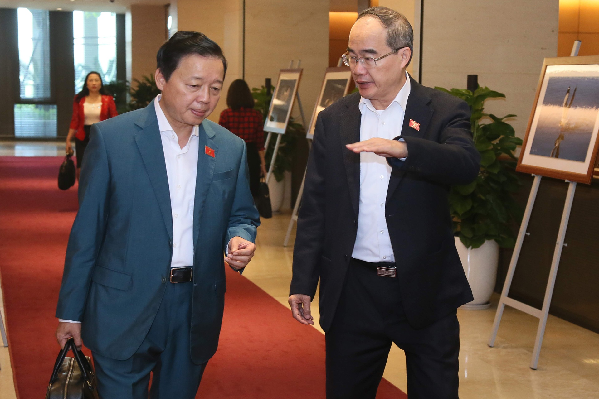 quoc hoi thao luan kinh te xa hoi anh 11