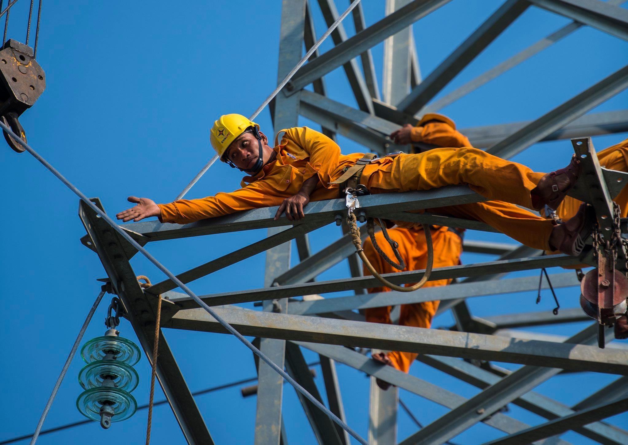 chất vấn bộ trưởng trần tuấn anh ảnh 2 chat van bo truong tran tuan anh anh 2