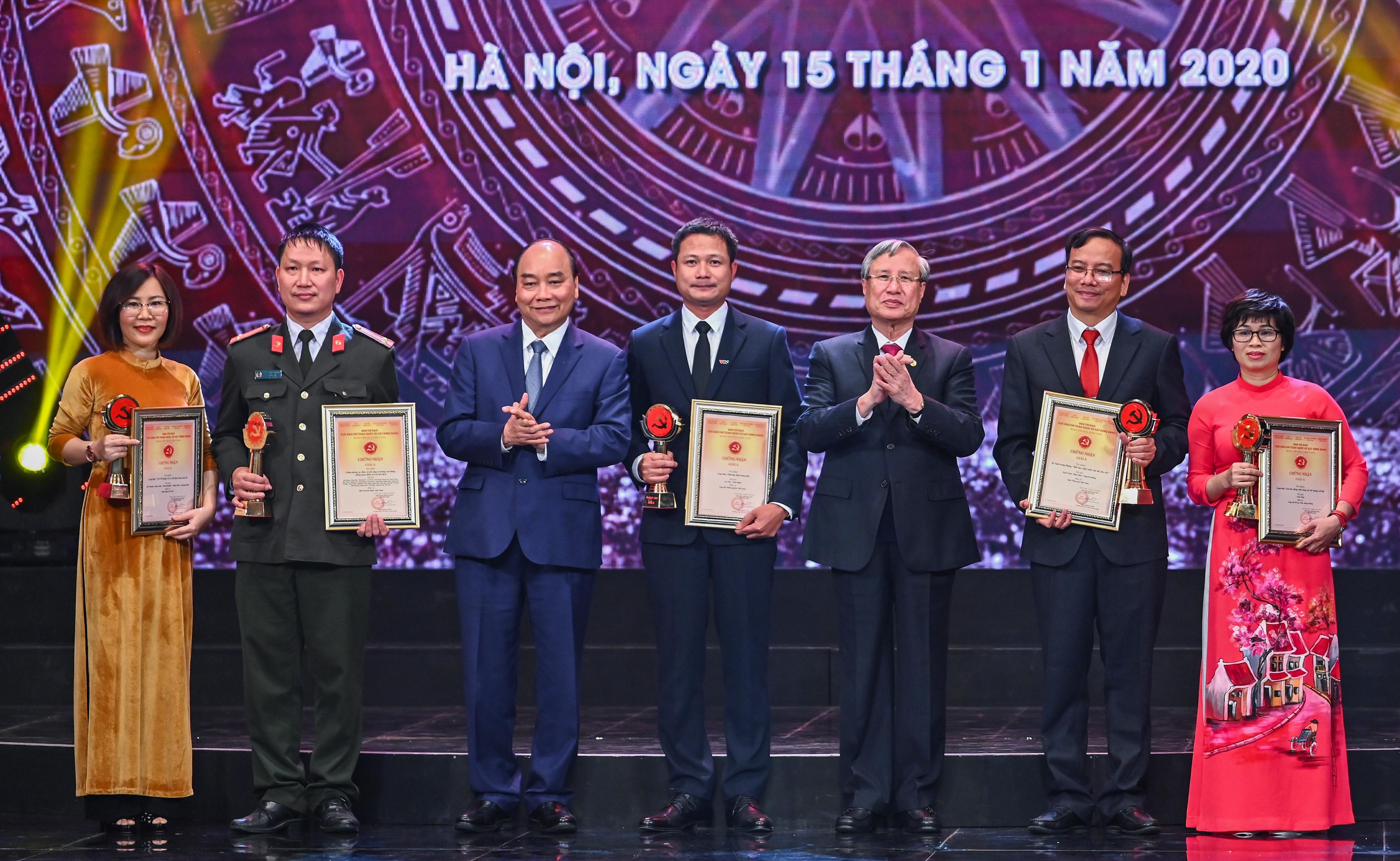 Zing dat giai b bua liem vang 2019 anh 2