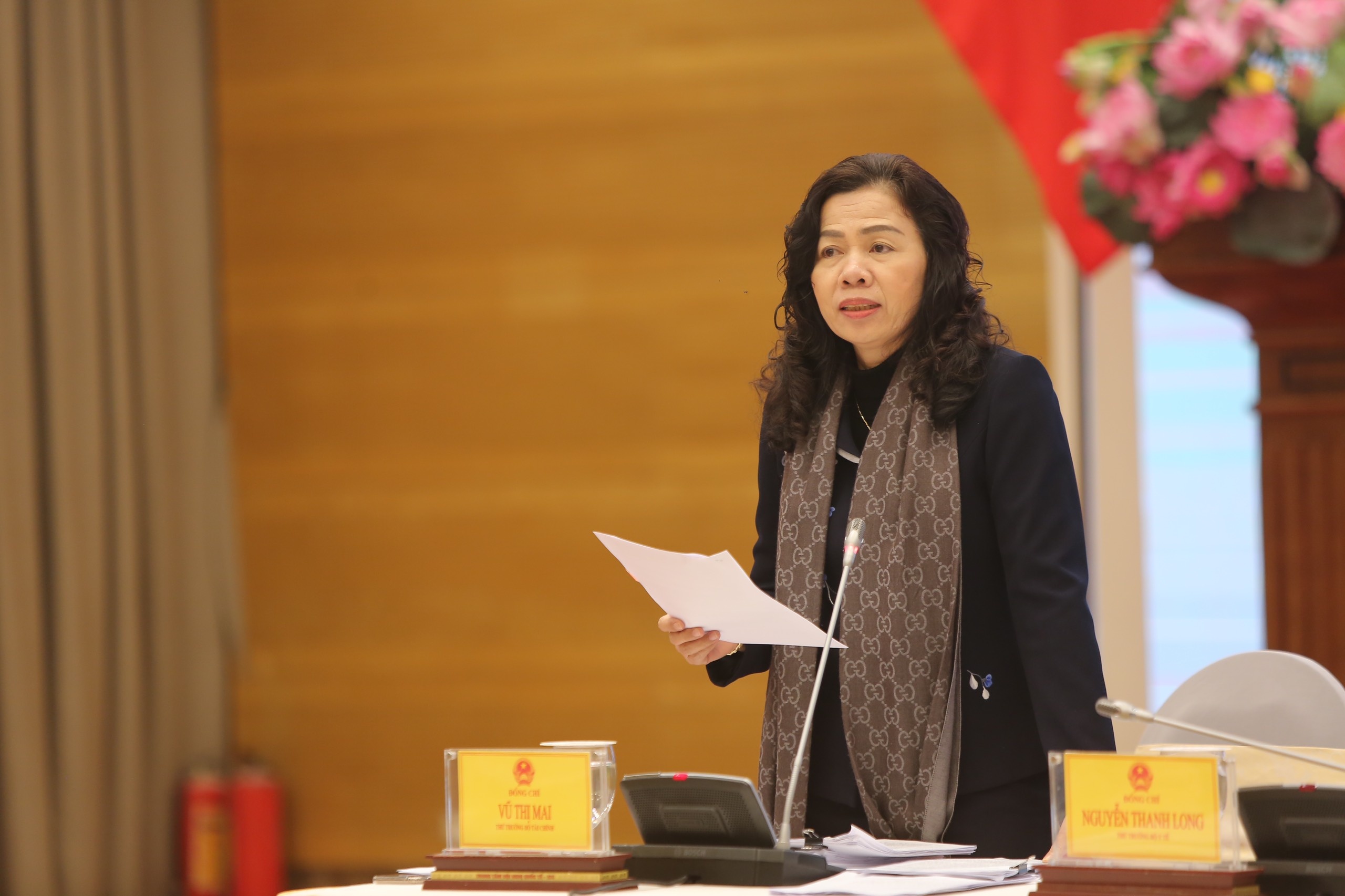 chung khoan,  virus corona,  loi dung dihcj benh tang gia chung khoan,  vu thi mai anh 1