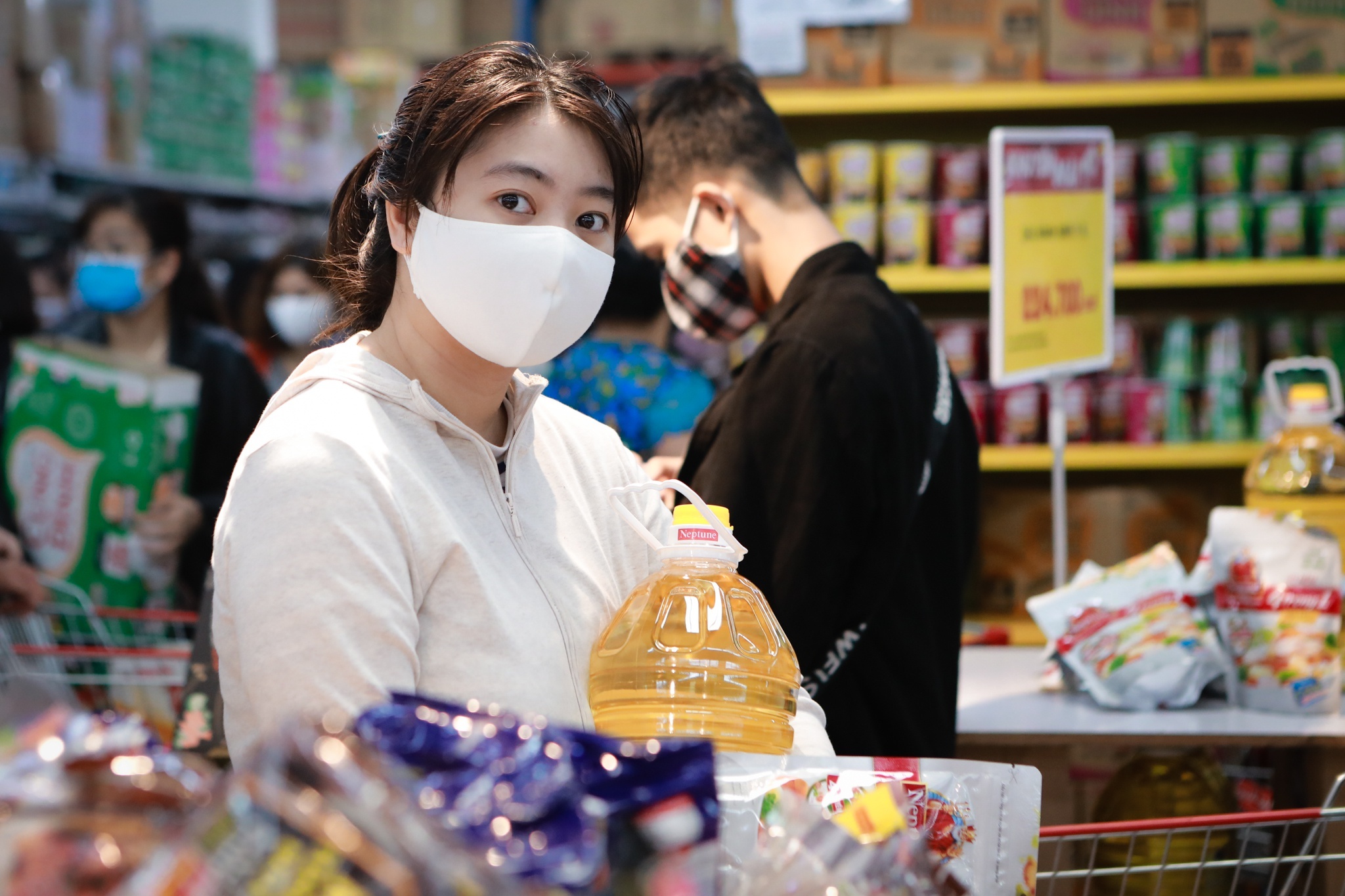 Ha Noi co du hang hoa ke ca neu 1.000 nguoi nhiem benh hinh anh