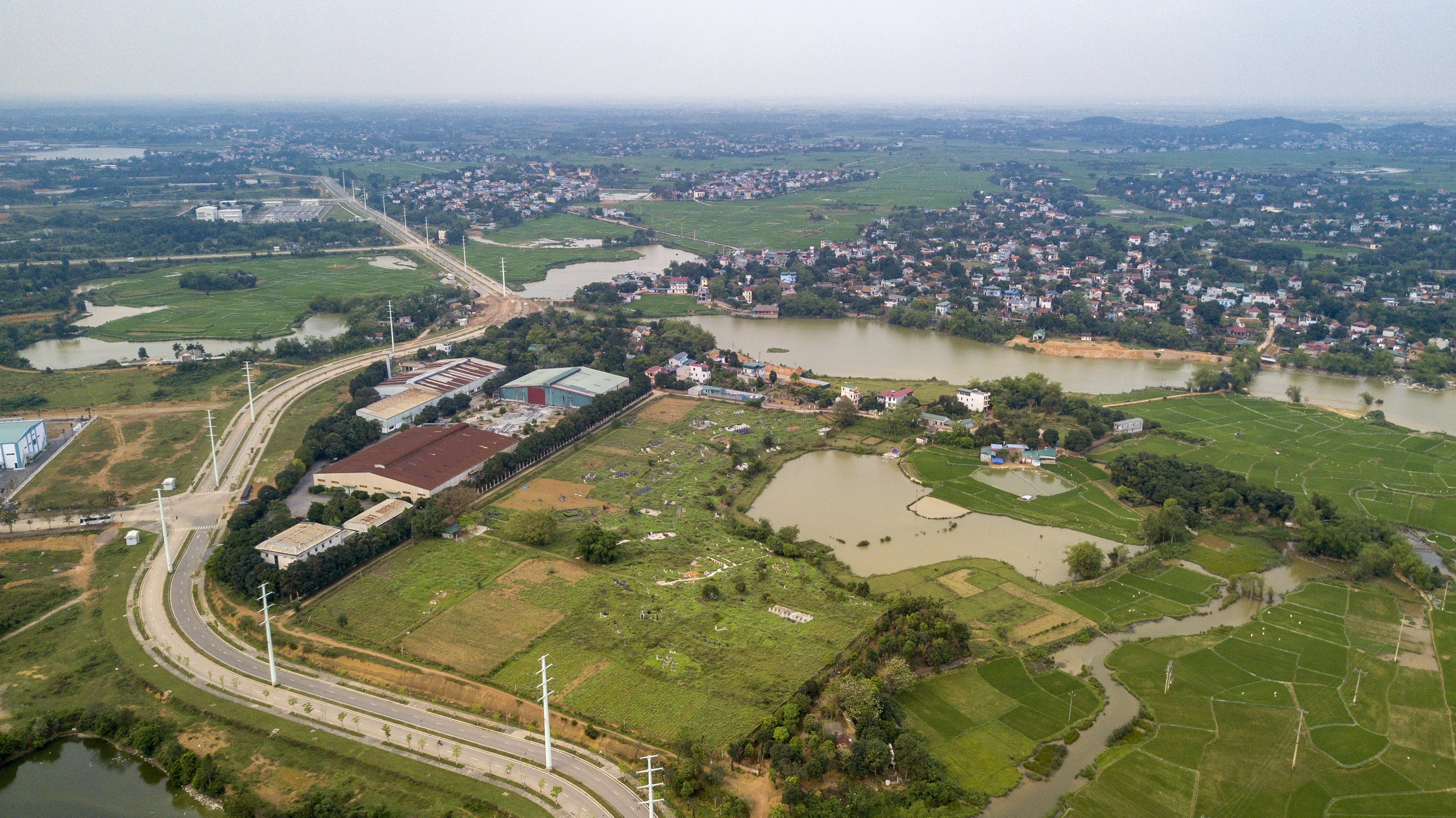 Hai lo dat Vingroup xin lam du an o huyen Thach That hinh anh