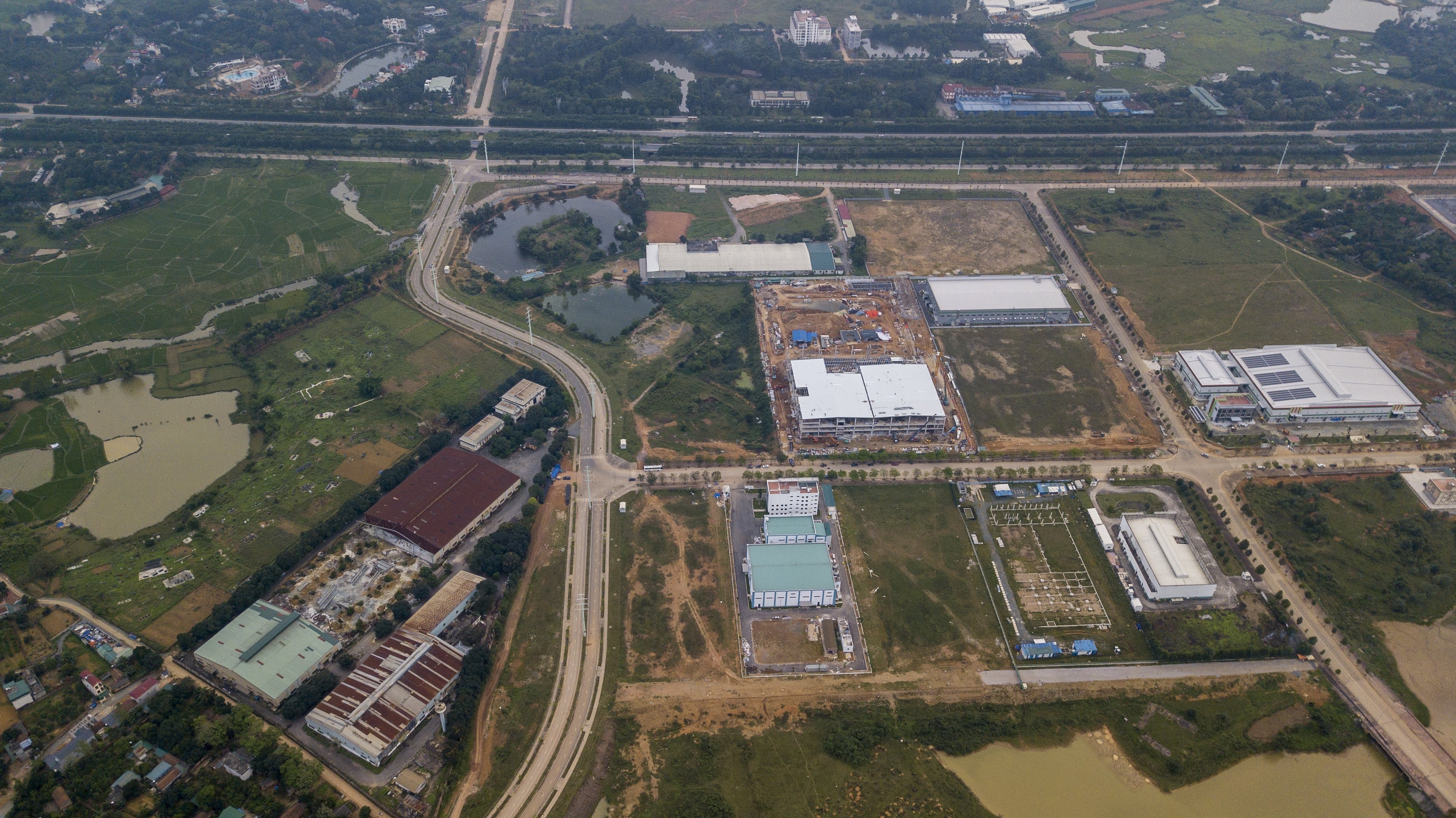 vingroup dau tu du an o thach that anh 4