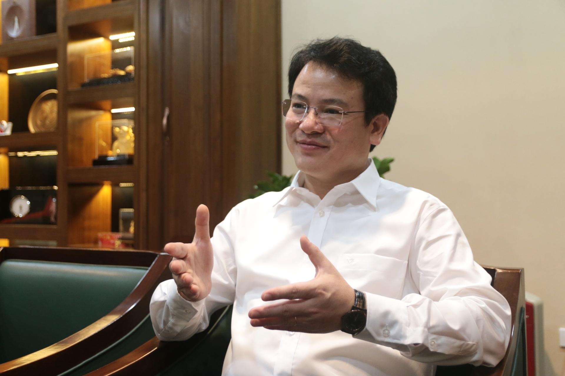 don lan song dich chuyen dau tu nuoc ngoai anh 1