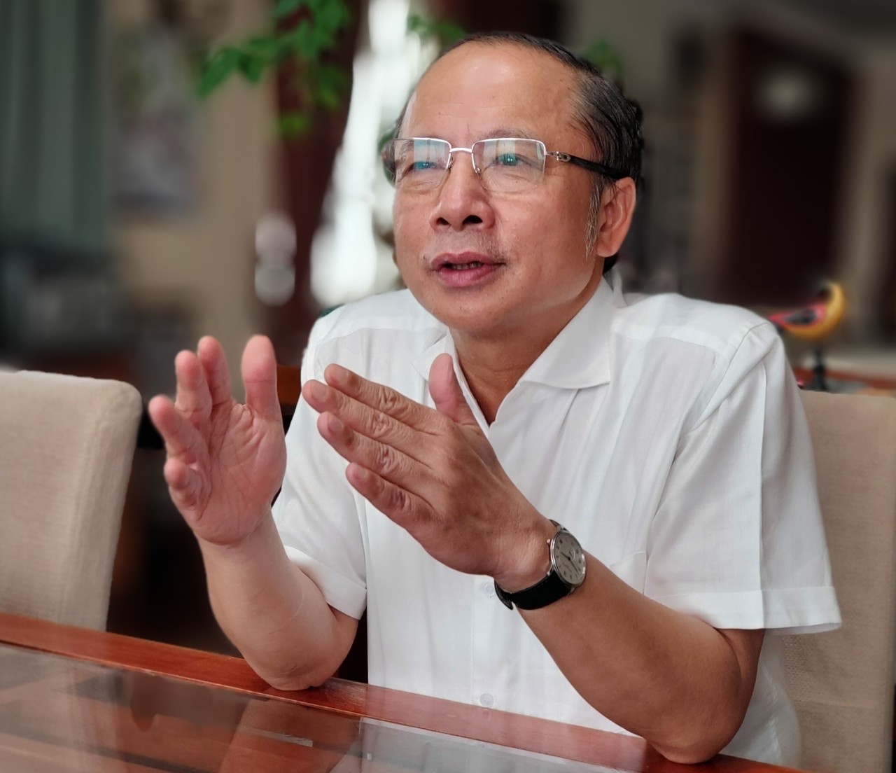 huy dong nguon luc phuc hoi kinh te anh 1