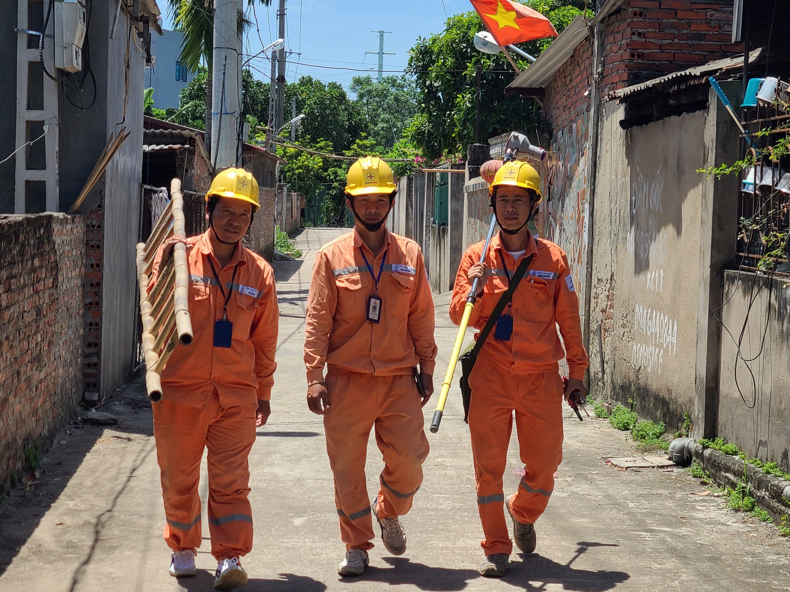 Dau nam sau khach hang co the duoc mua dien mot gia hinh anh