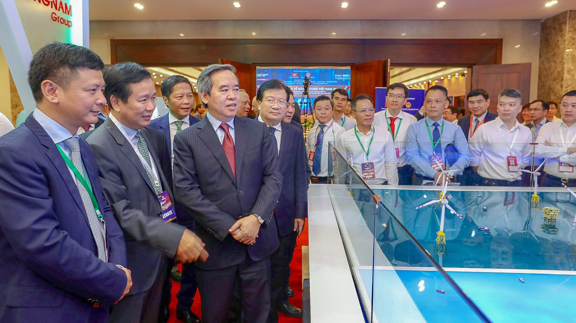 dien dan cap cao ve nang luong anh 2