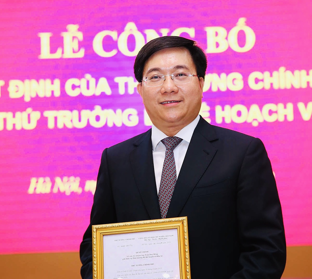 Tieu su Thu truong Bo Ke hoach va Dau tu Tran Duy Dong hinh anh