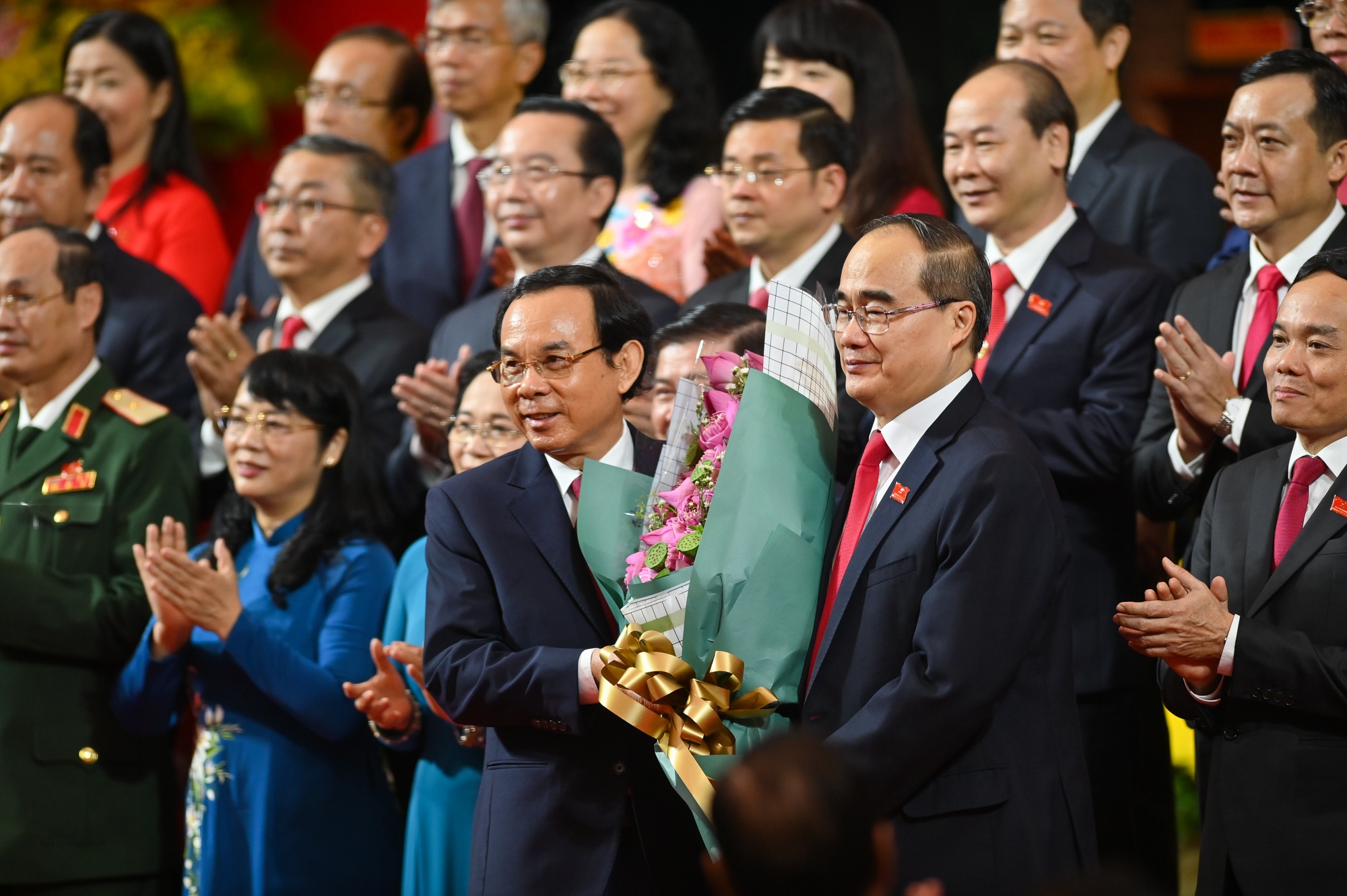 nguyen van nen phat bieu moi nham chuc anh 1