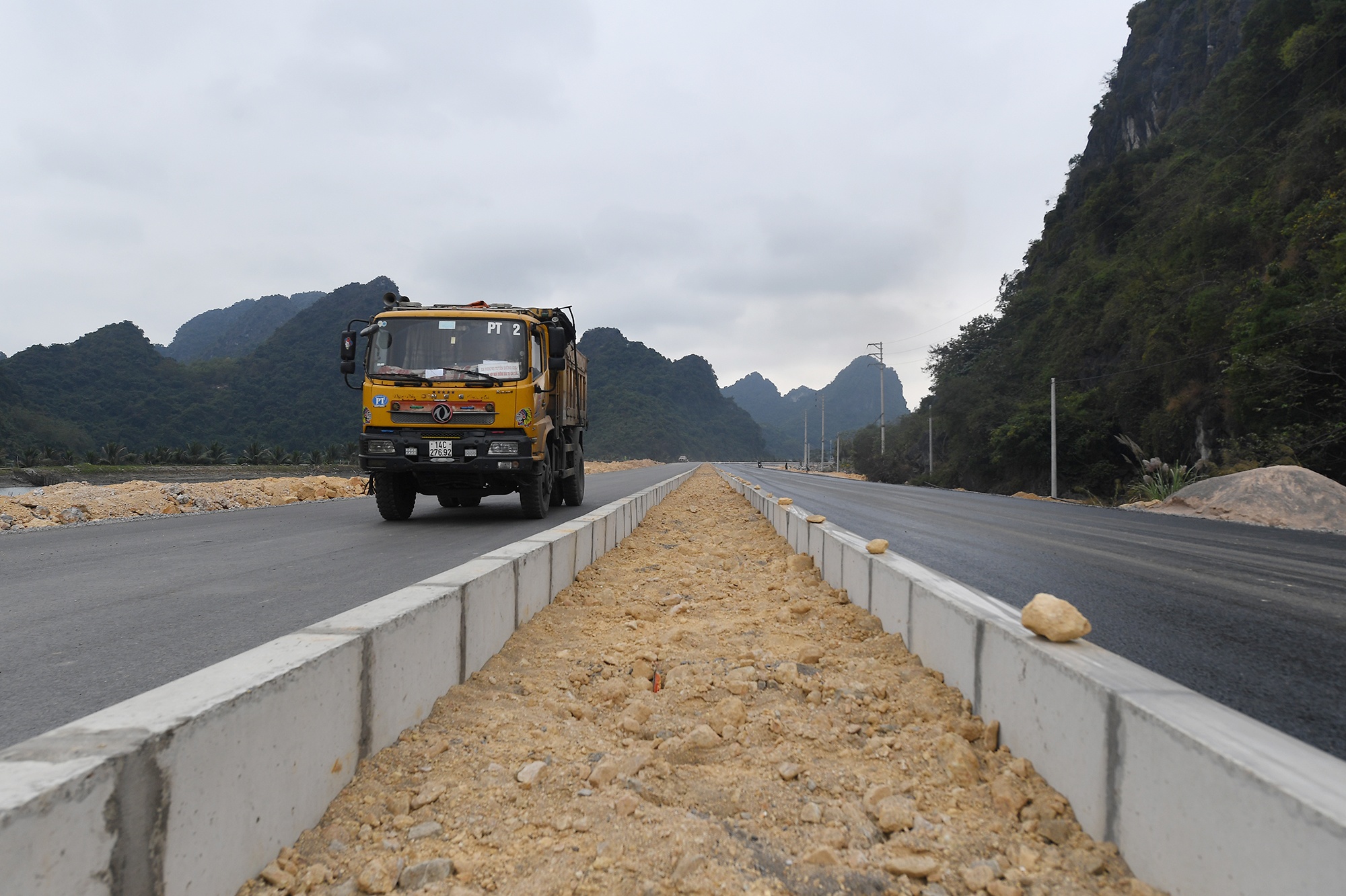 ha tang quang ninh anh 23