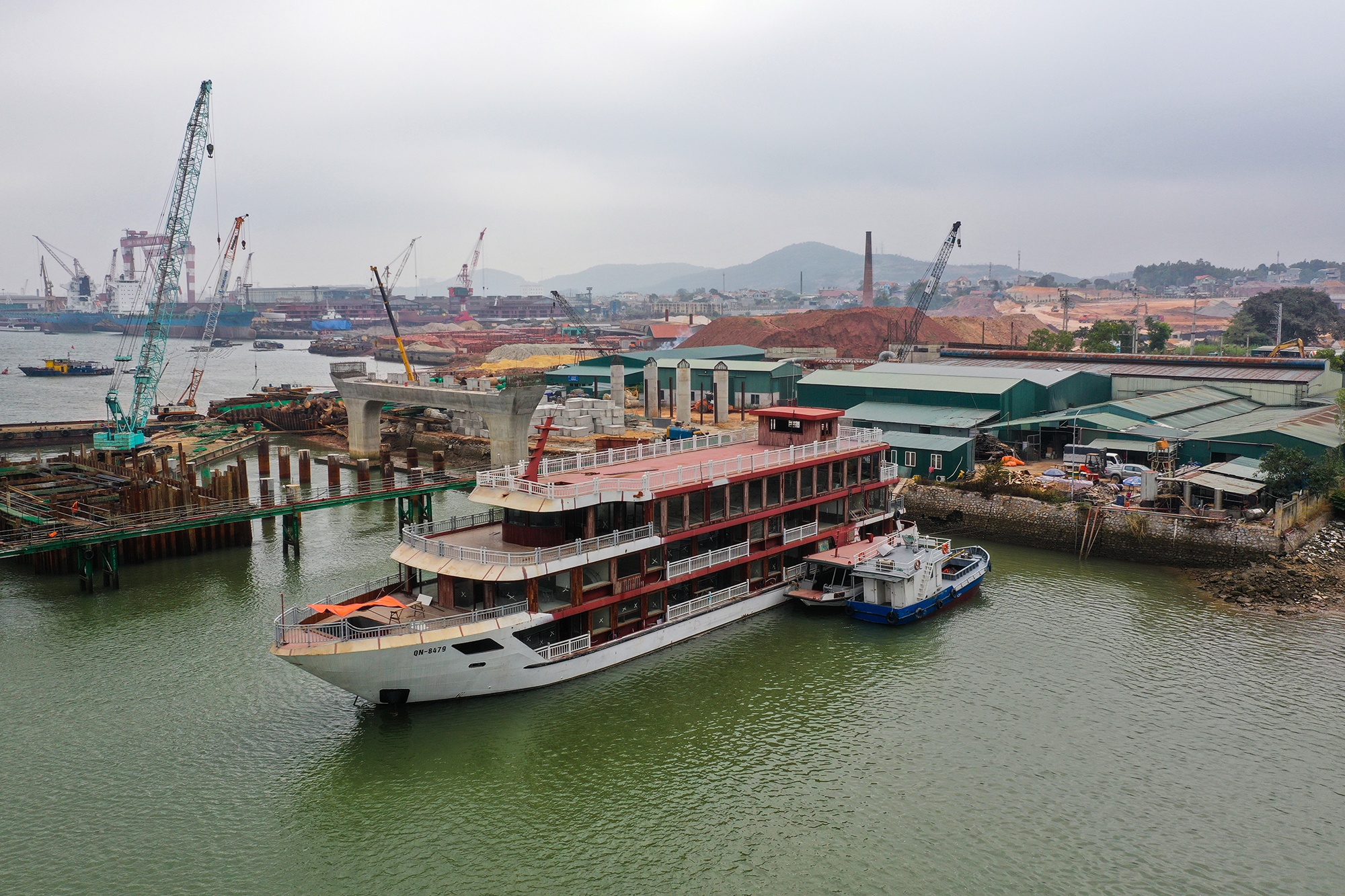 ha tang quang ninh anh 28