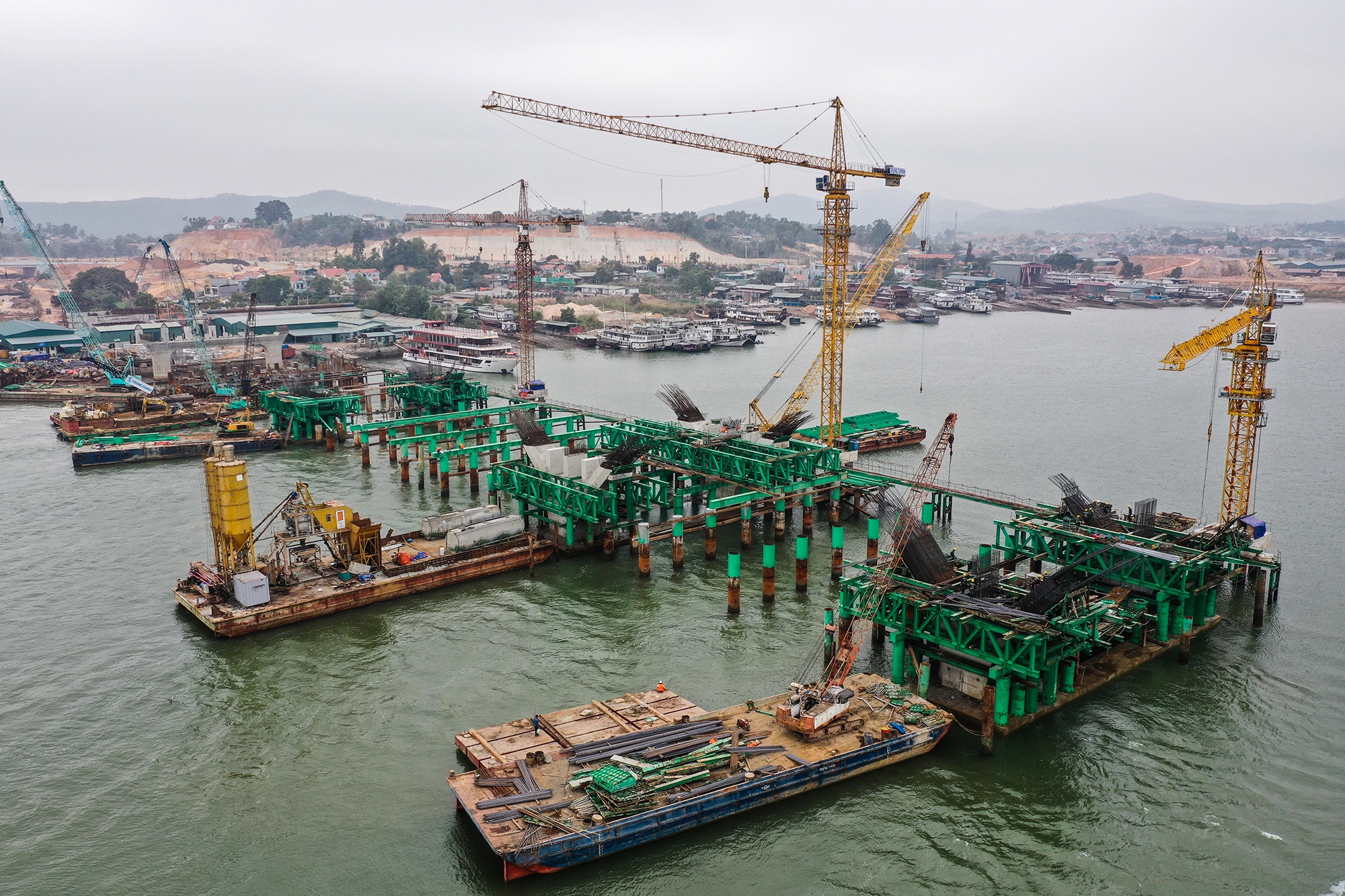 ha tang quang ninh anh 27