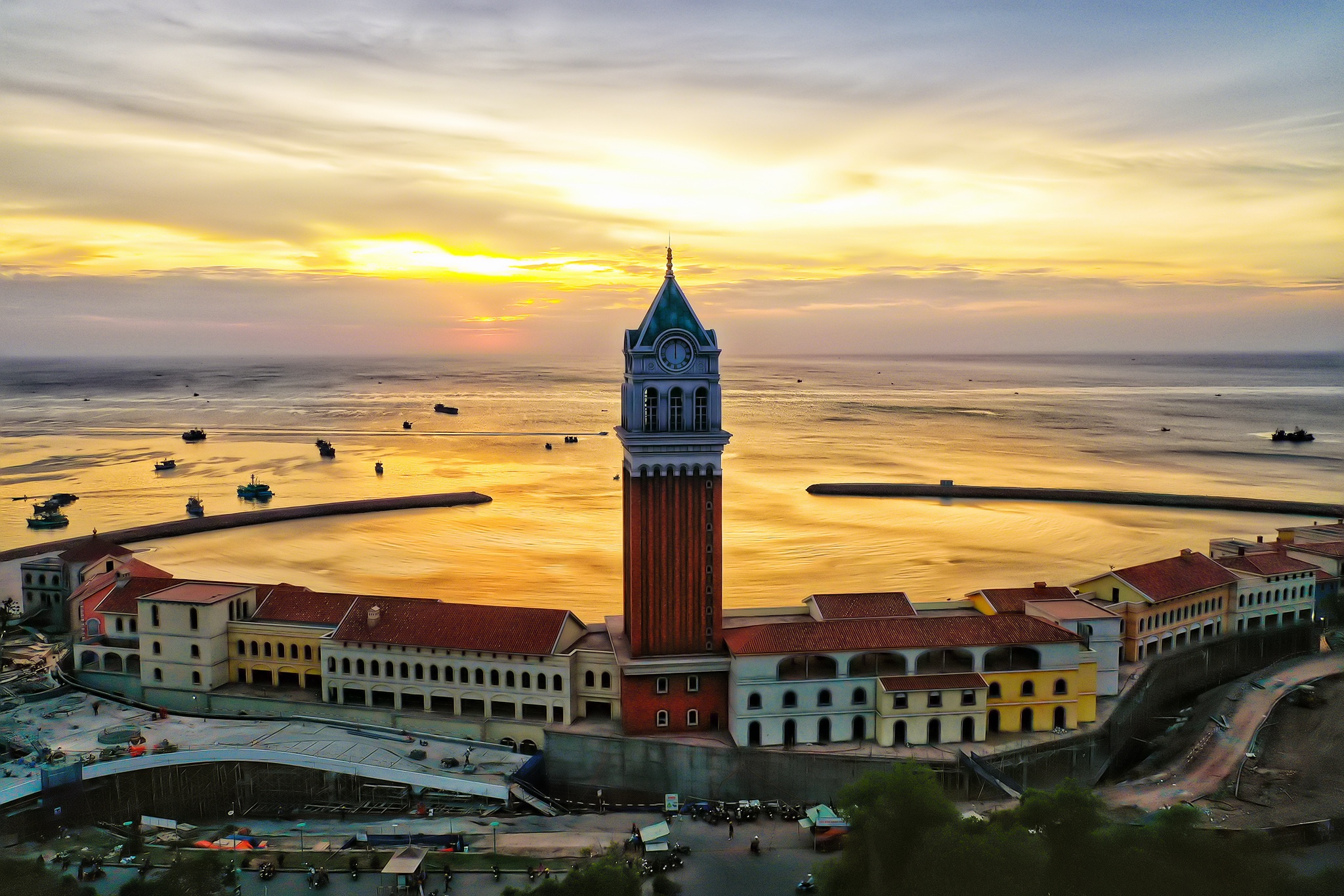 phu quoc,  thanh pho dao,  dao ngoc,  dao phu quoc,  du lich phu quoc,  ha tang phu quoc,  do thi dao,  thanh pho phu quoc anh 36