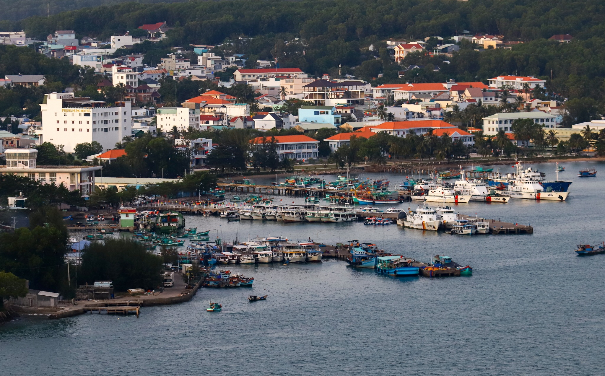 dinh huong phat trien phu quoc anh 6