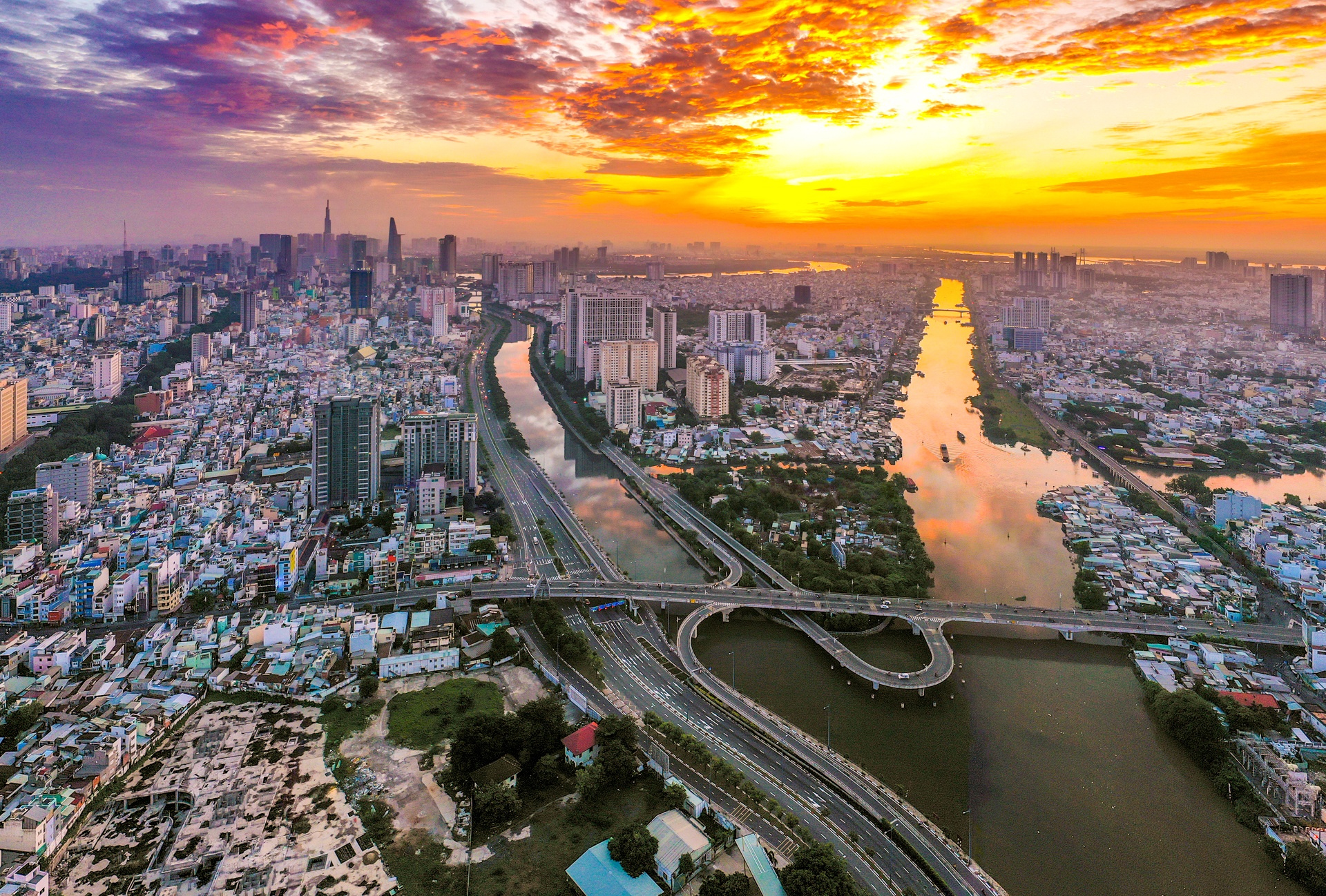 chinh phu tong ket nhiem ky 2016 2021 anh 4