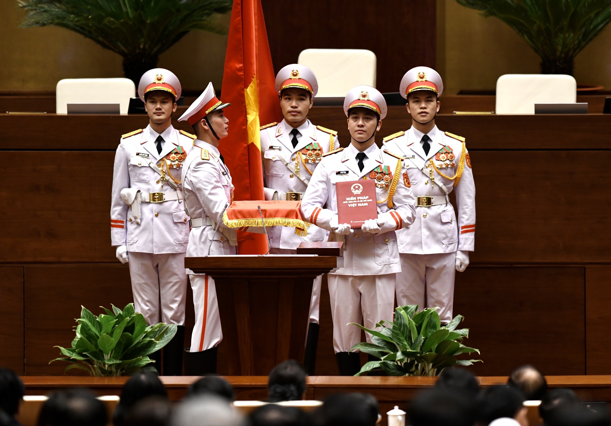 thu tuong pham minh chinh tuyen the anh 2