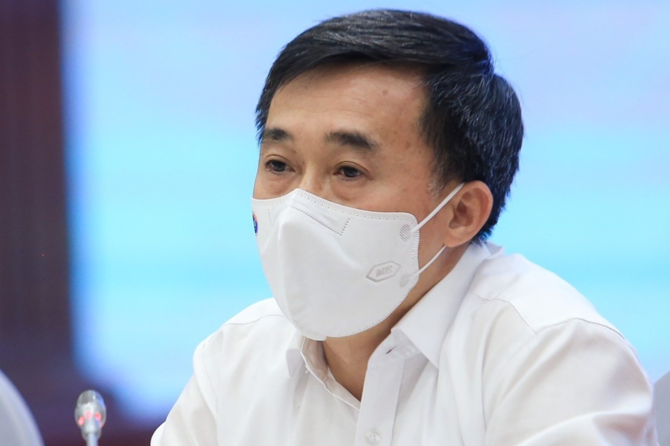 Thu truong Bo Y te: Qua tai trong dieu tri F0 tai TP.HCM hinh anh