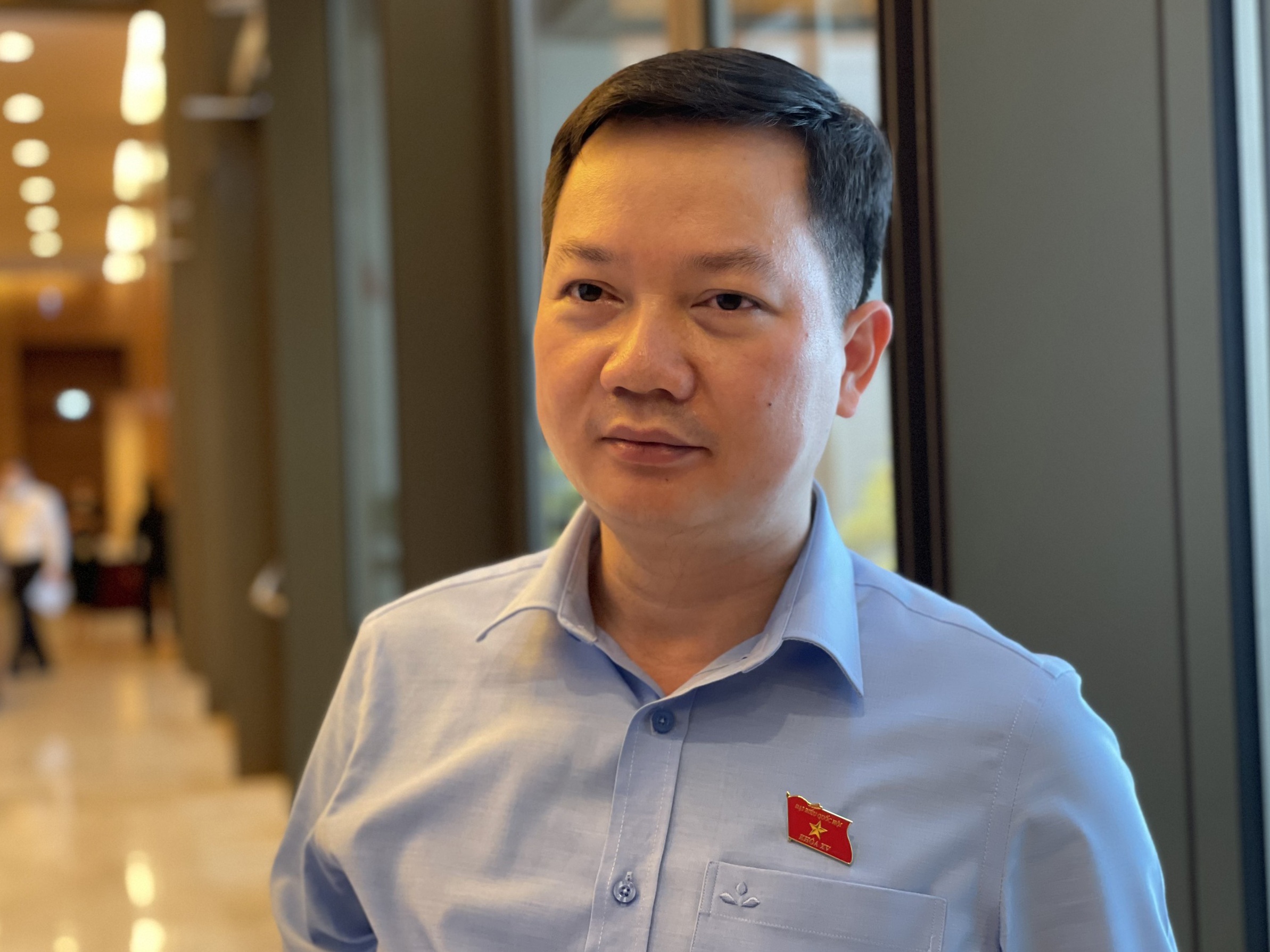 Dai bieu QH: Co tinh trang run ray, so trach nhiem khi chong dich hinh anh