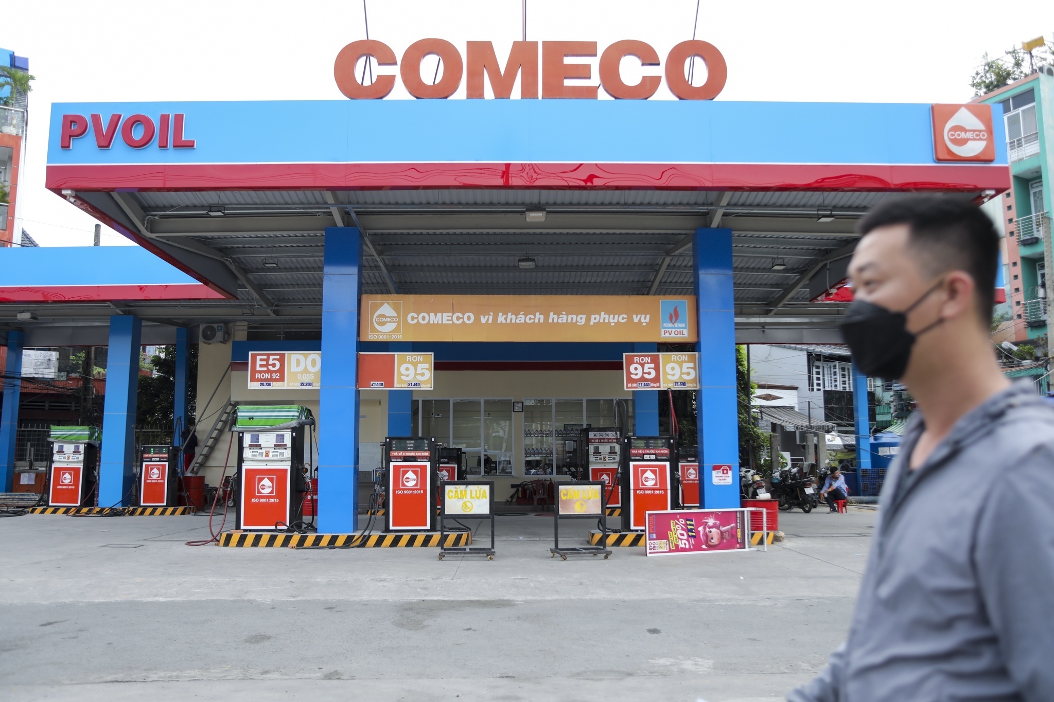 thao luan luat gia anh 1