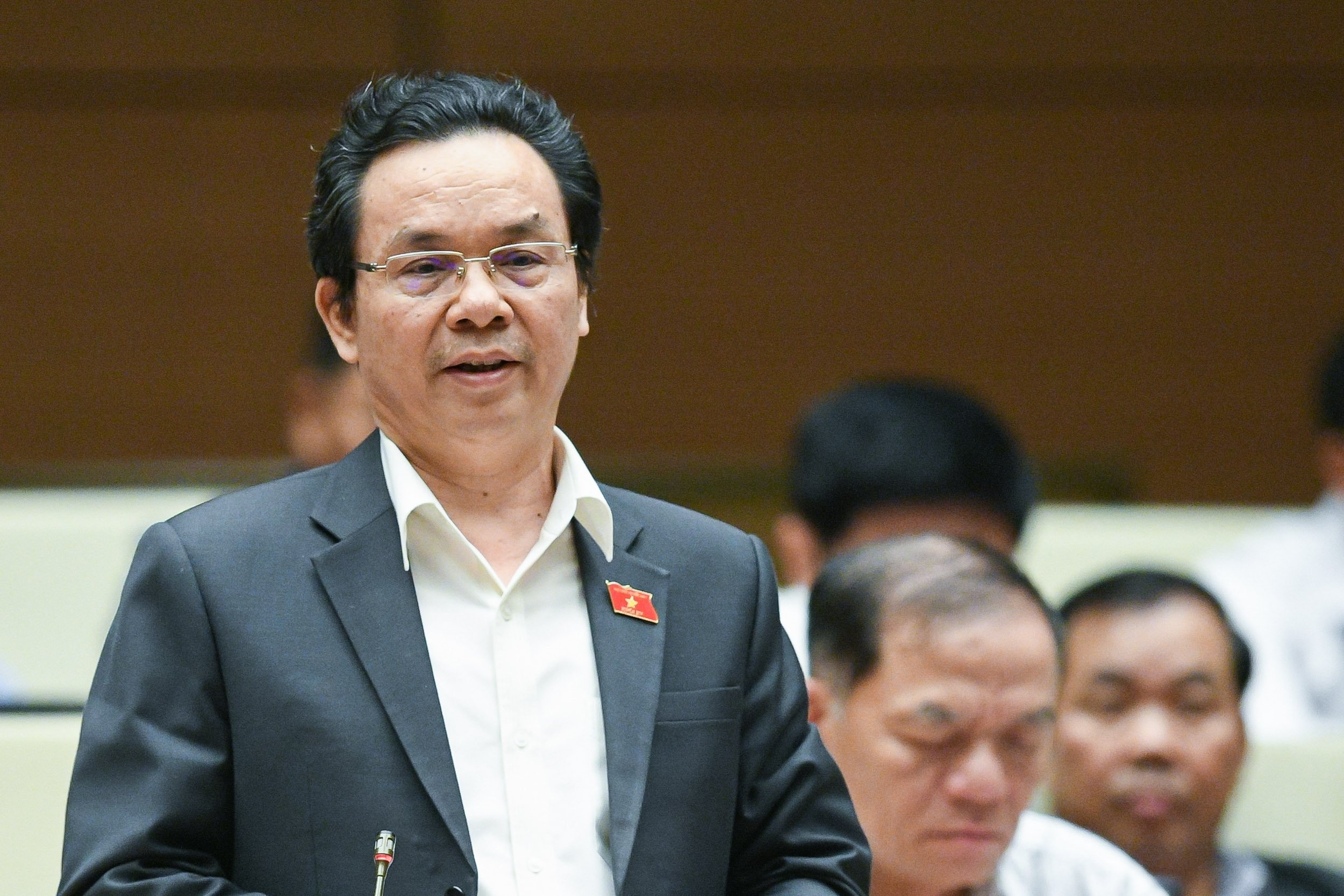 thao luan luat gia anh 2