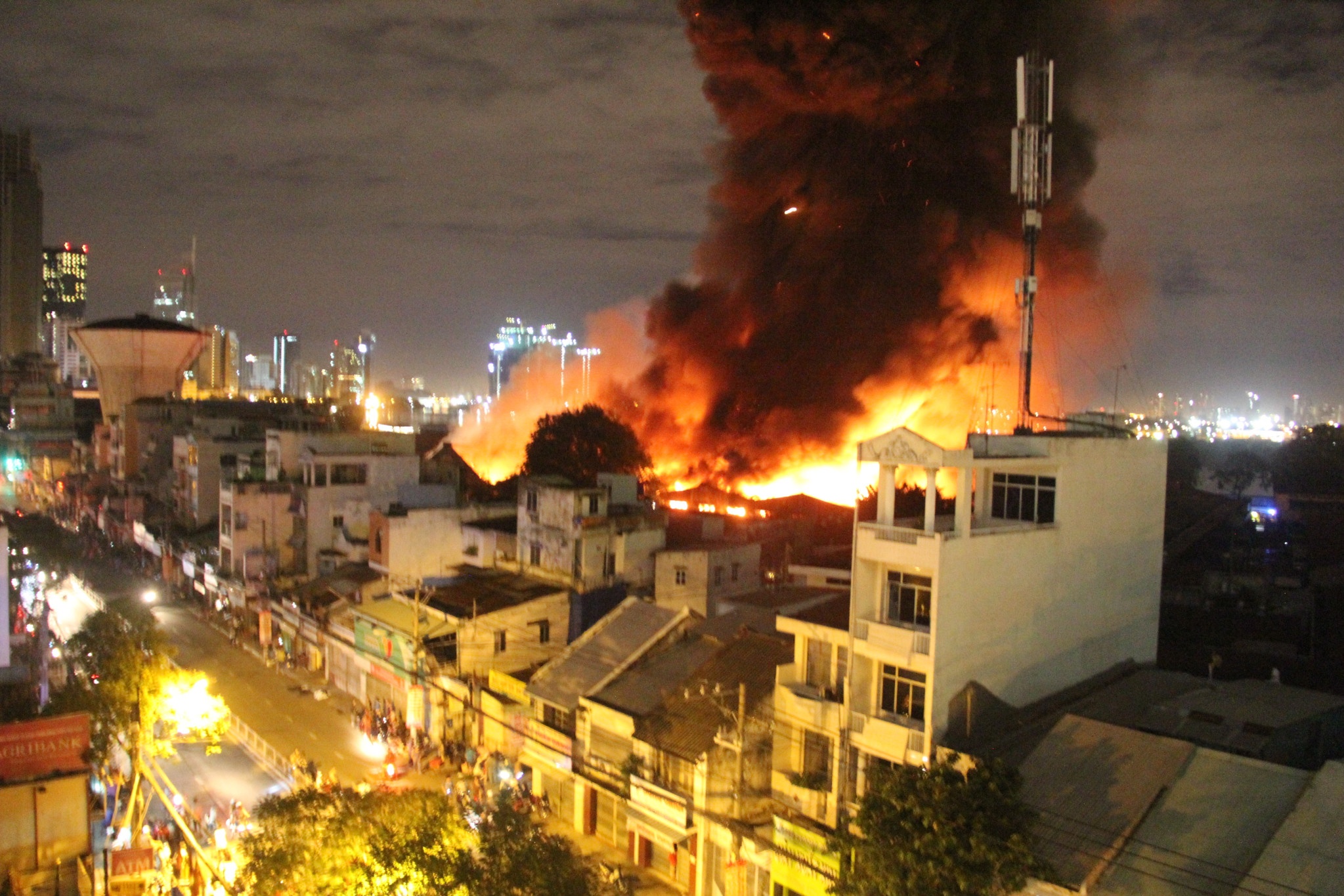 chay o Sai Gon anh 14