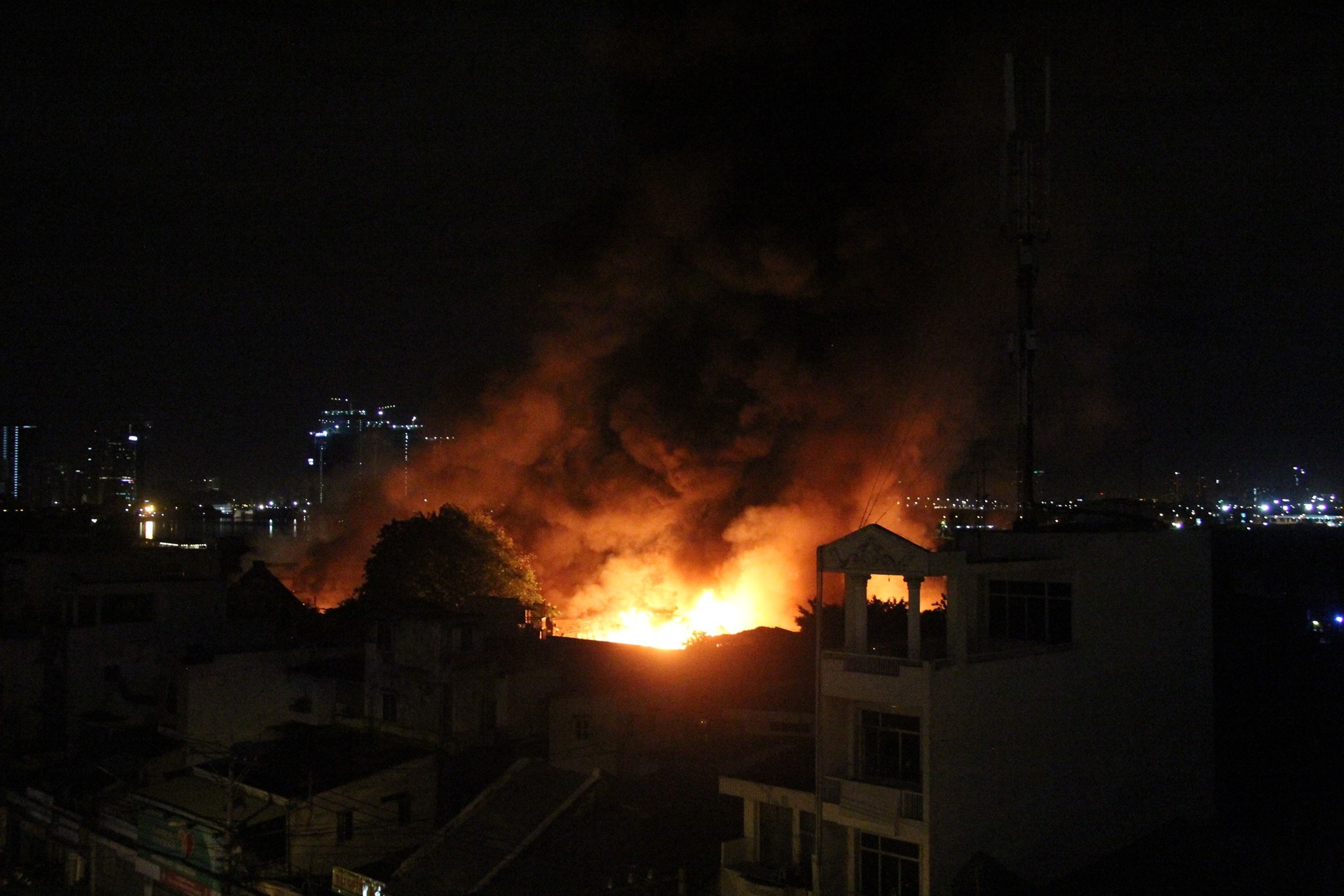 chay o Sai Gon anh 13