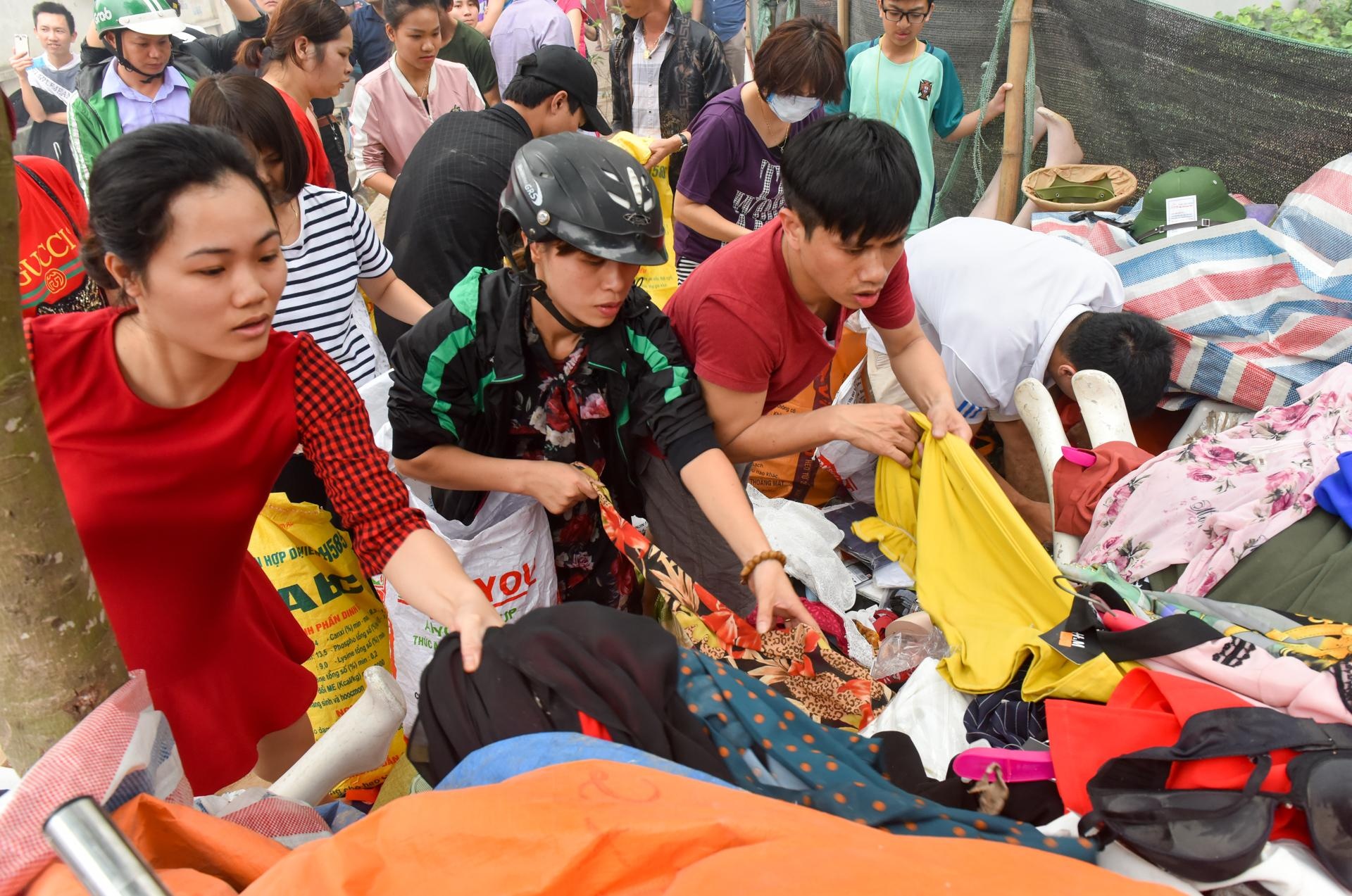 chay cho o Ha Noi anh 12