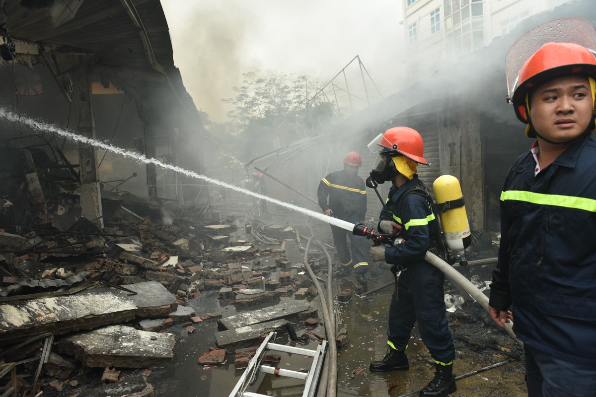 chay cho o Ha Noi anh 6