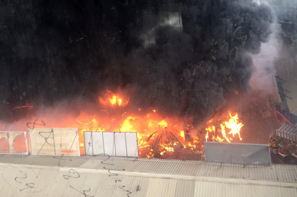 chay cho o Ha Noi anh 4