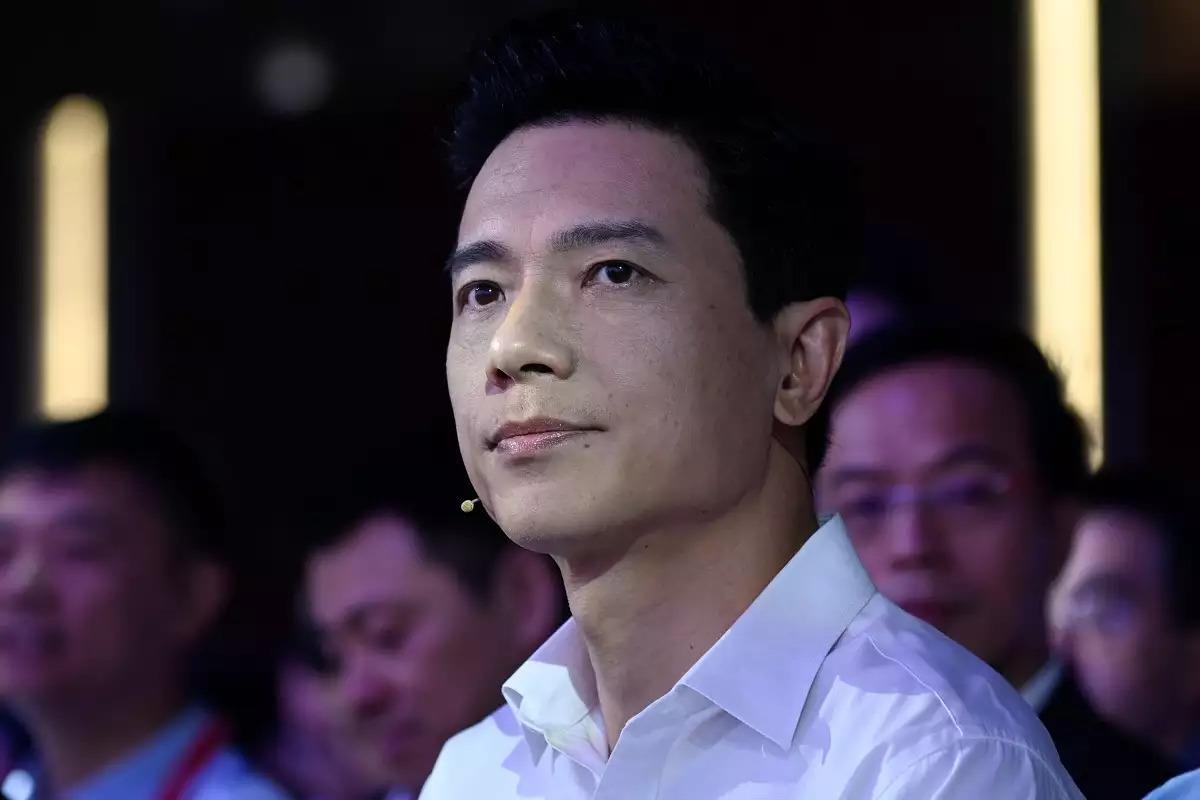 Ty phu Baidu bi doi nuoc lanh anh 1