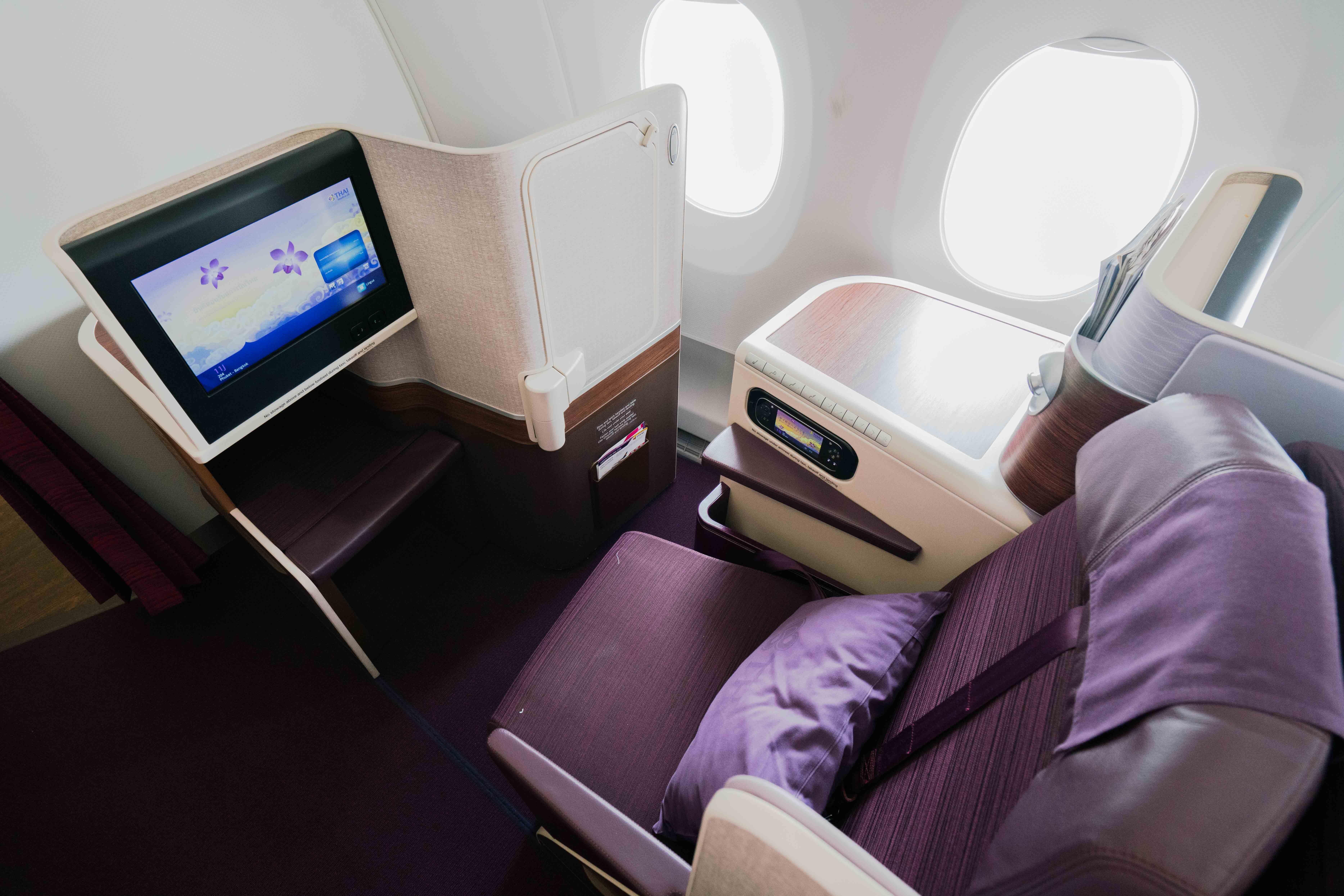 Danh sach hang may bay co giai tri tot nhat anh 10