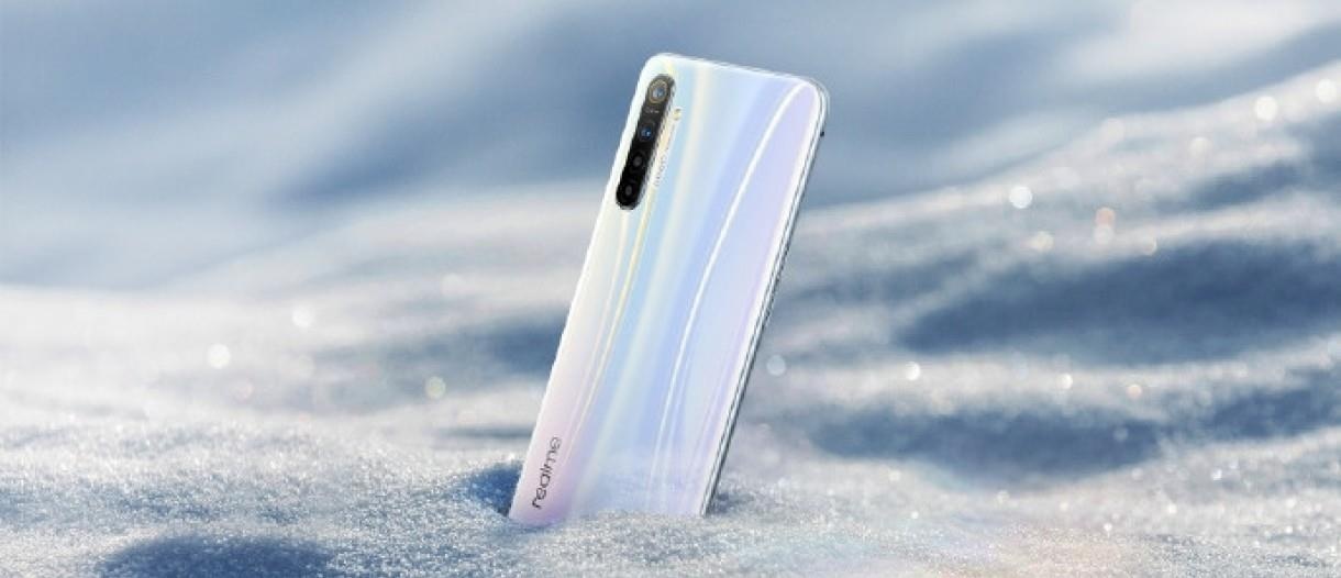 Smartphone dau tien trang bi camera 64 MP sap ra mat hinh anh