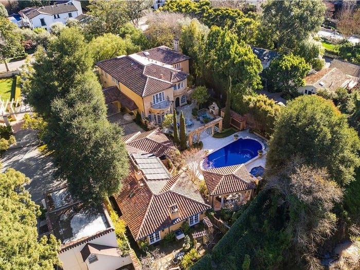 biet thu xa hoa gan nha Zuckerberg anh 3