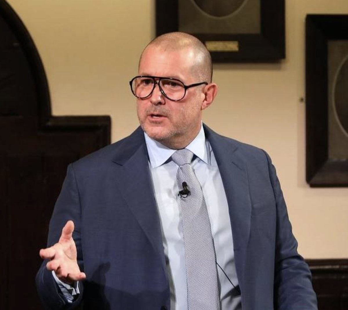 Hanh trinh cua nha thiet ke iphone anh 9