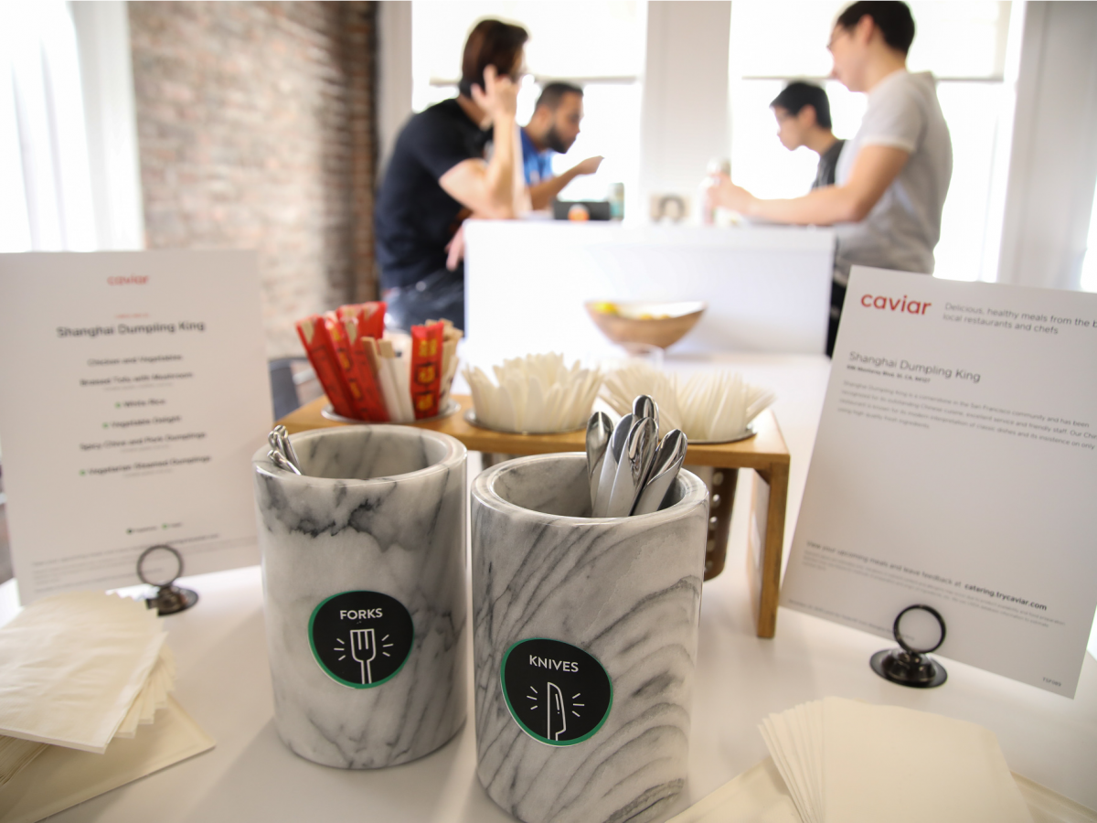 Van phong Tinder hien dai anh 7