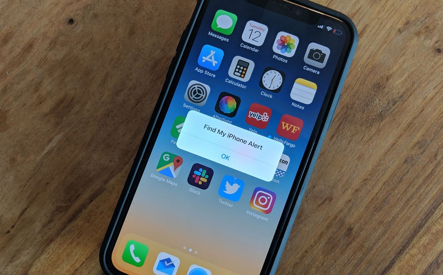 Tim duoc chiec xe bi an cap nho iPhone hinh anh