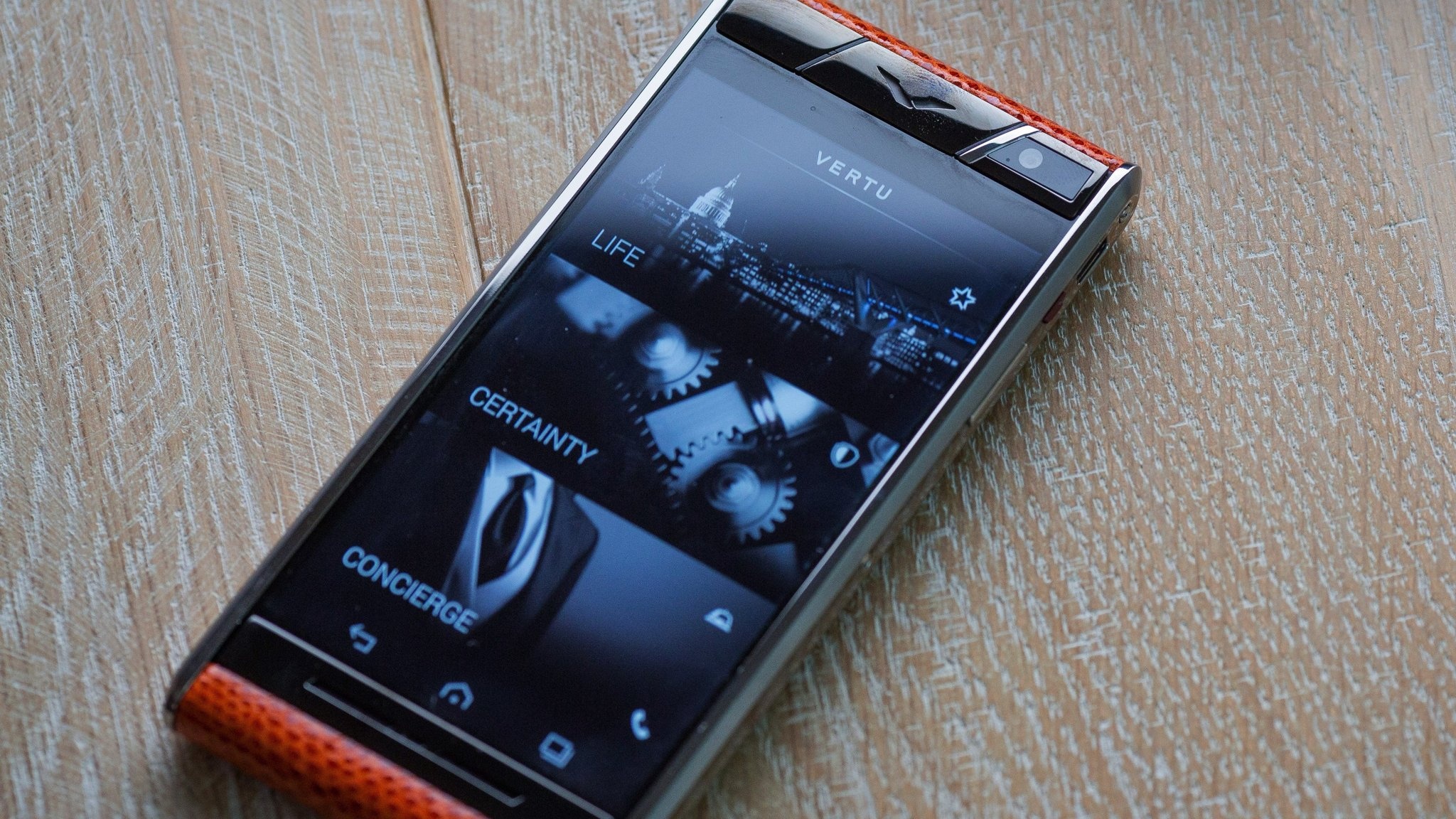 Palm,  Compaq,  Pebble,  Vertu,  Theranos,  Blockbuster. AltaVista,  Jawbone anh 4