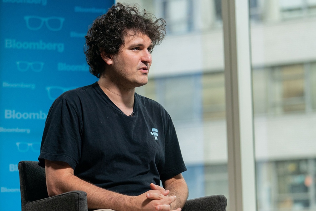 Thoi quen ton kem cua ong chu FTX hinh anh