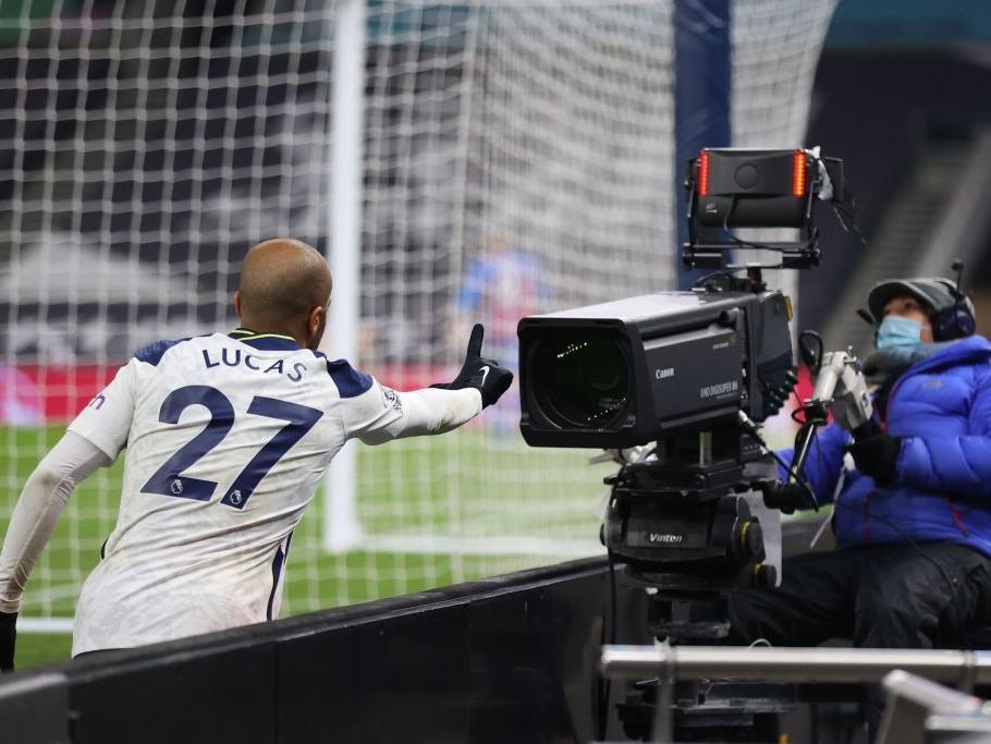 Vi sao Ngoai hang Anh van khong the doi pho voi kenh phat lau hinh anh